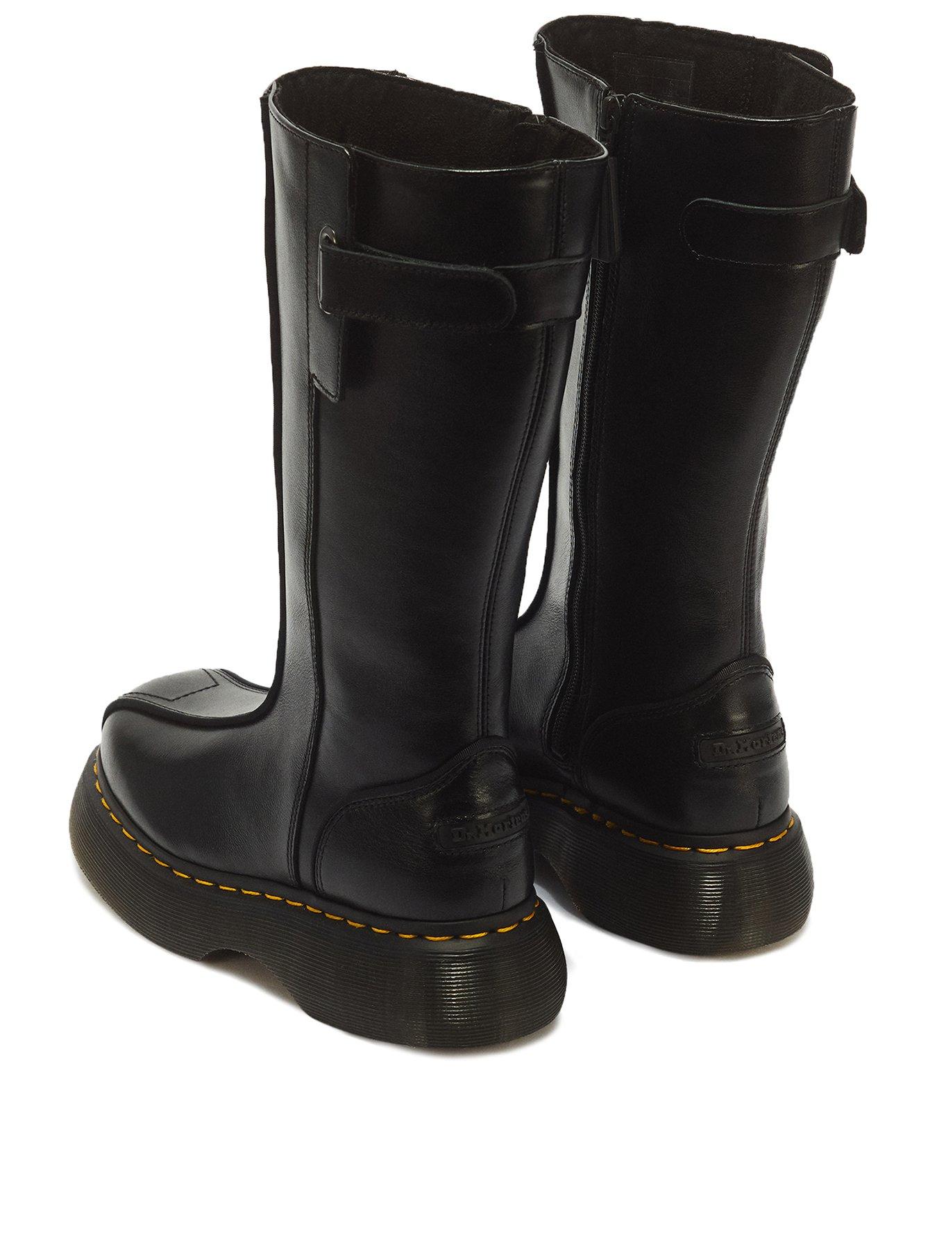 Image 3 of 7 of Dr Martens Buzz Hi Wyoming Leather Boots - Black