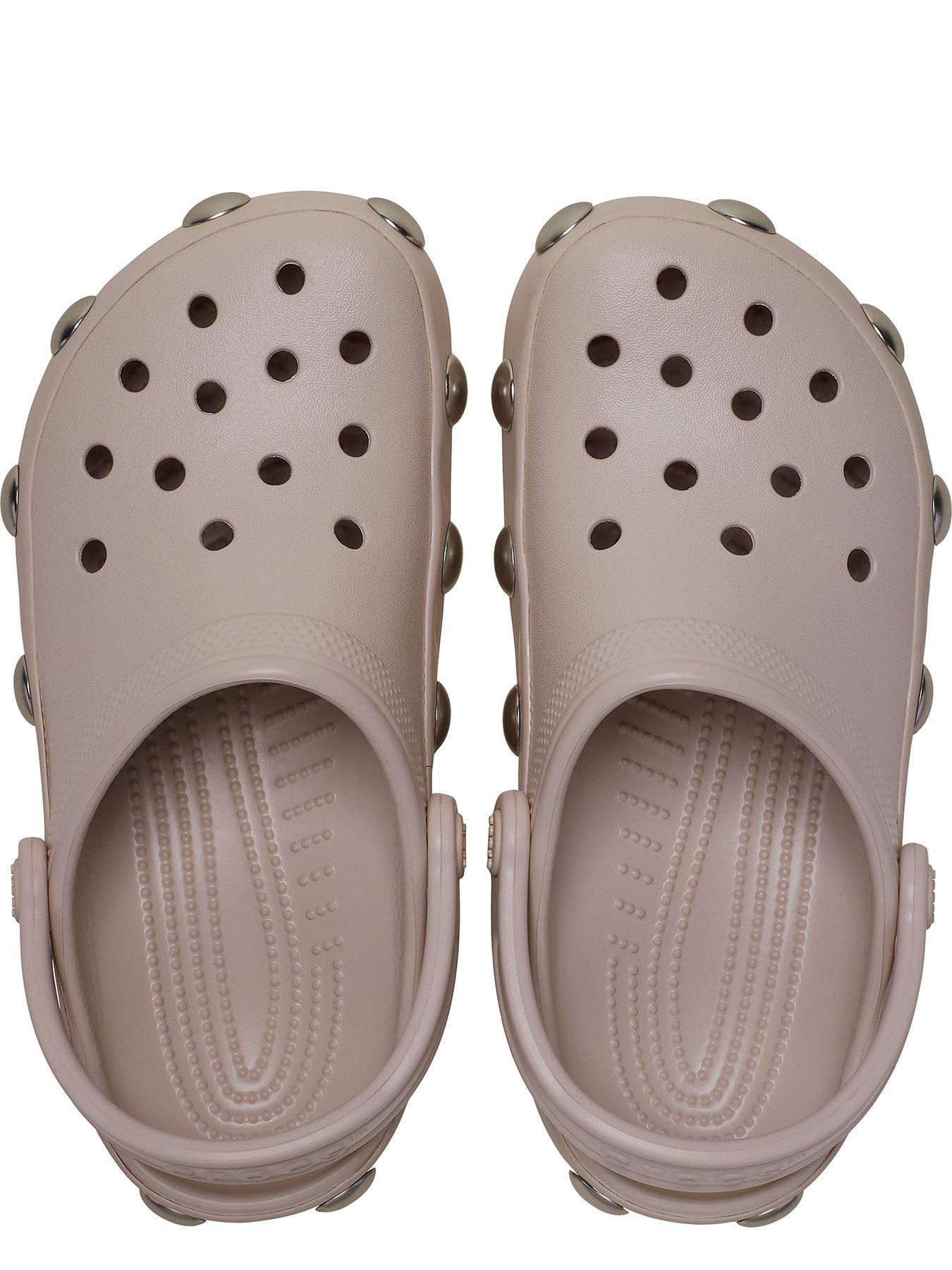 Image 5 of 6 of Crocs Classic Studded Clog - Cocoa Creme