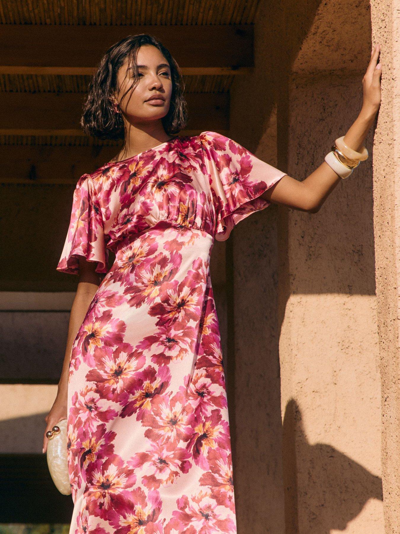 Image 4 of 6 of Friends Like These Blurred Flrl Ruf Sat - Pink