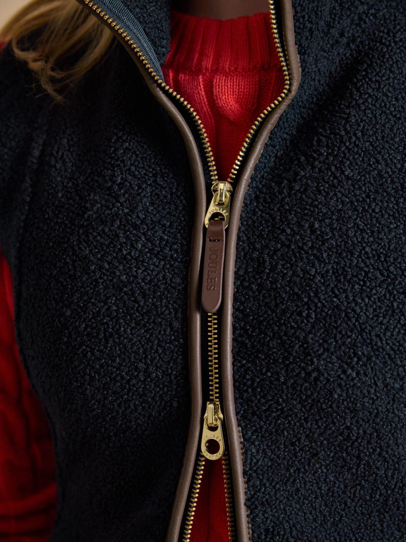 Image 5 of 7 of Joules Borg Heritage Gilet - Navy