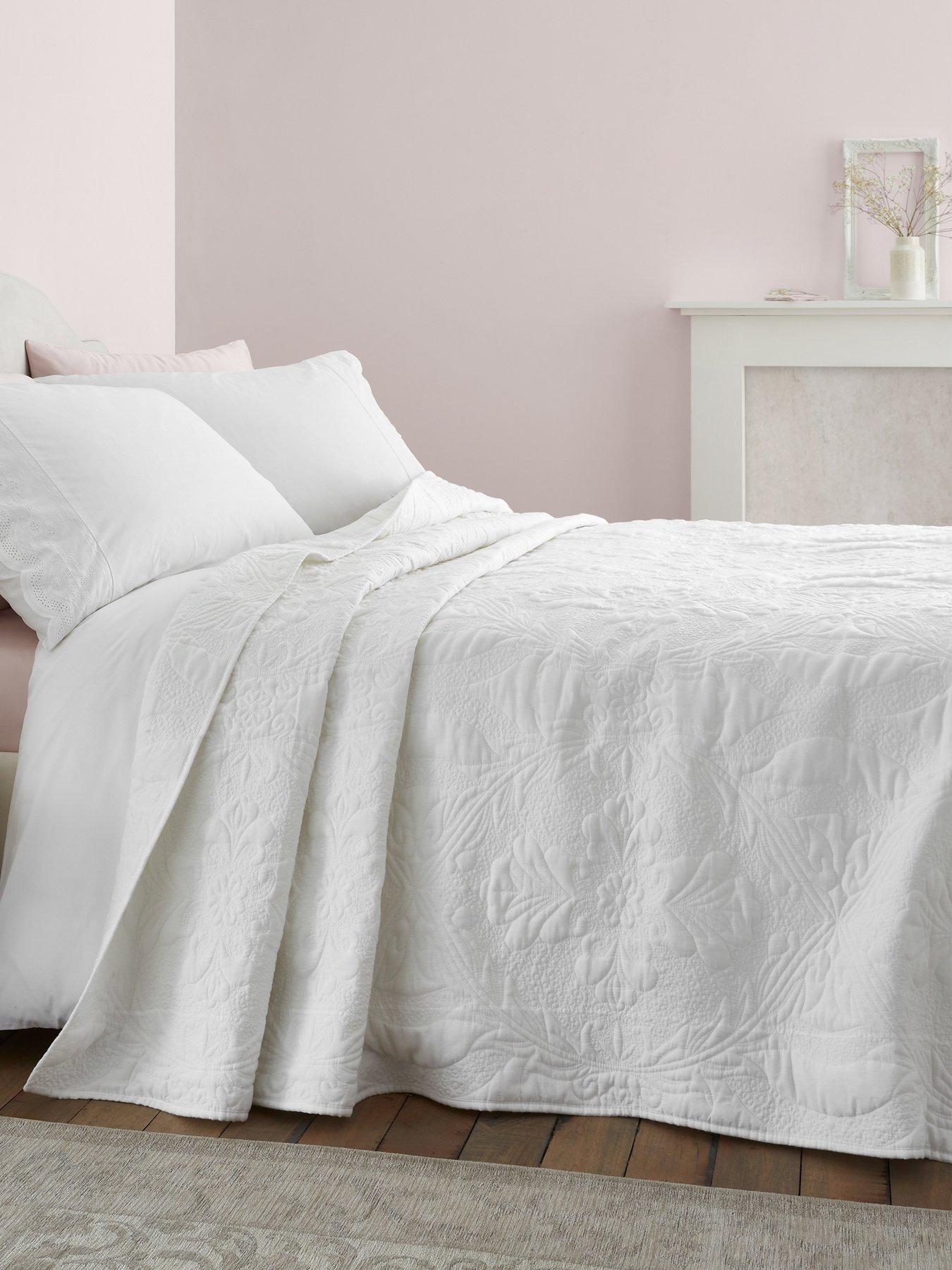 Image 1 of 2 of Bianca 100% Cotton Marianne Bedspread