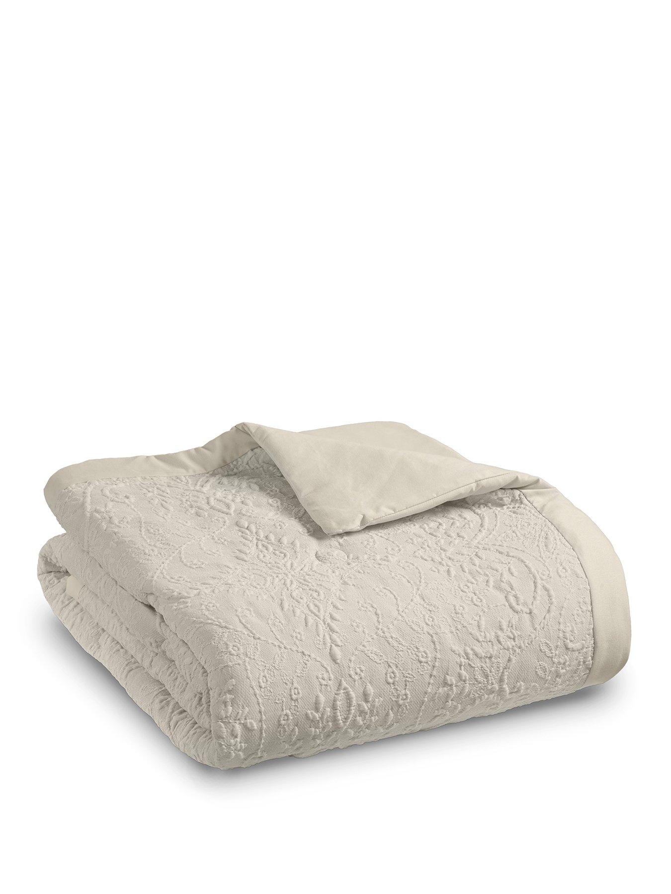 Image 2 of 3 of Catherine Lansfield Kingsley Matt Velvet Bedspread