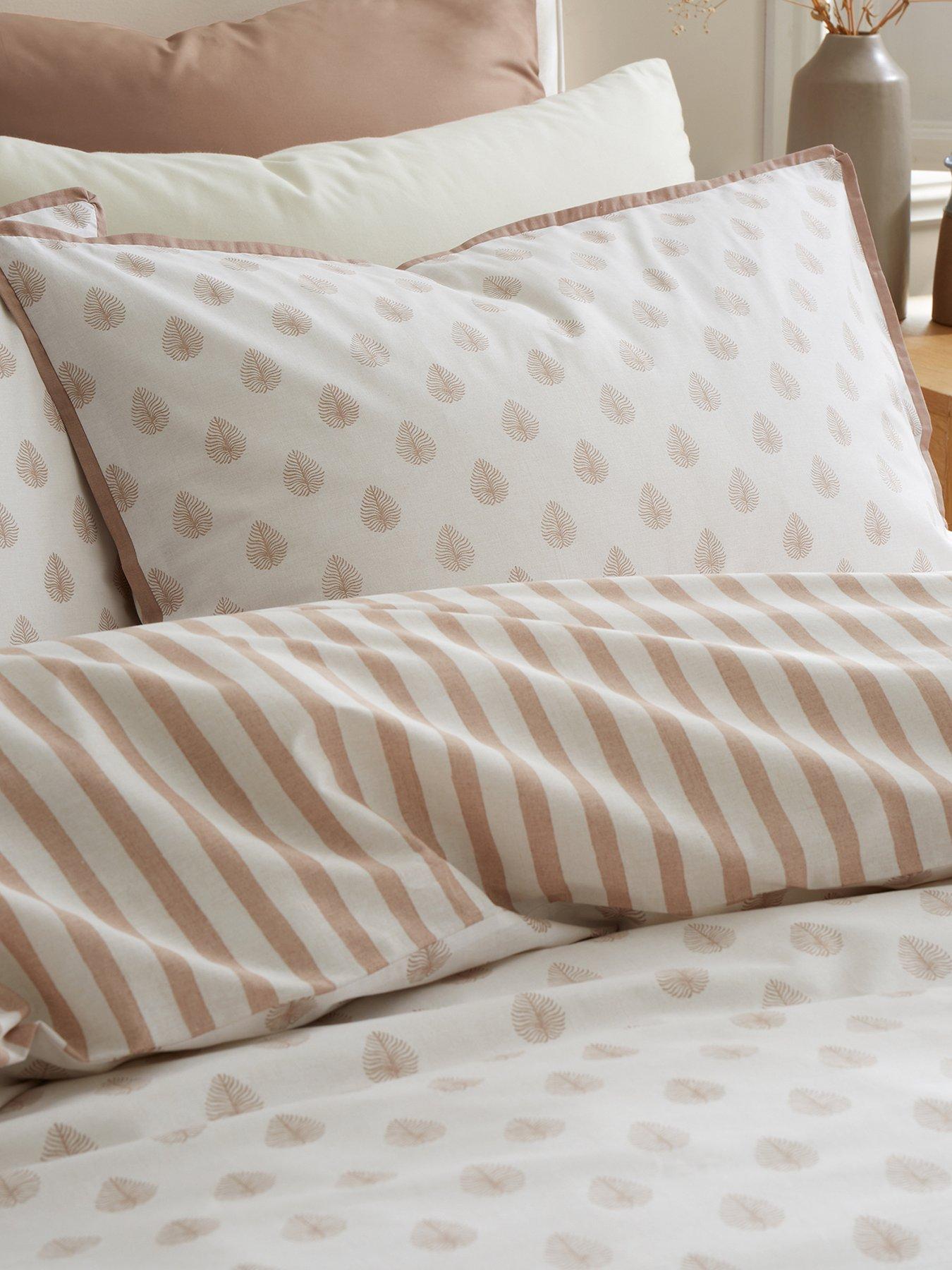 Image 2 of 5 of Jaipur Leaves 100% Cotton Duvet Cover Set