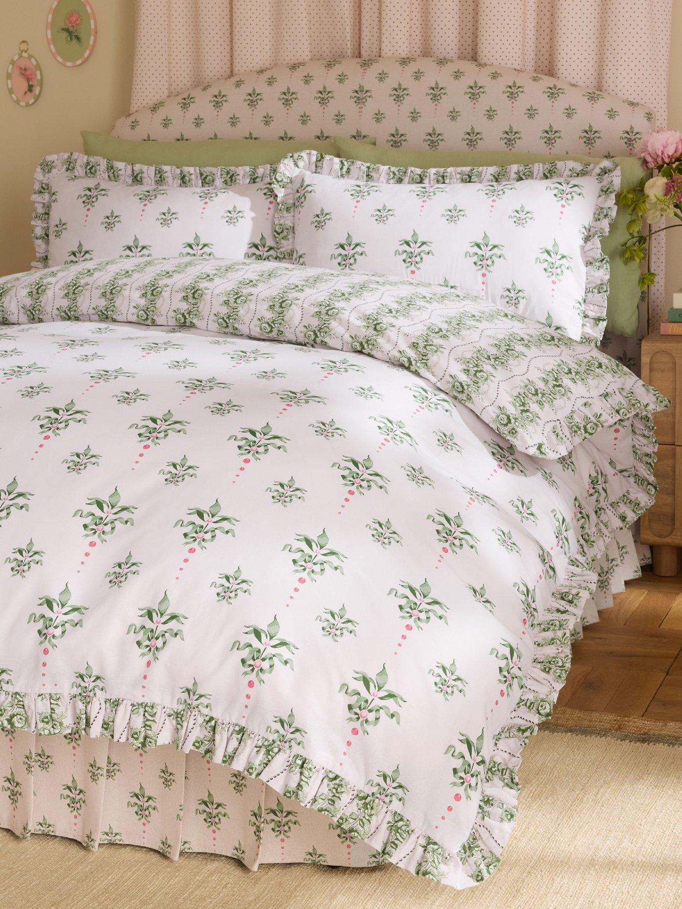Image 1 of 4 of Cath Kidston Crest Floral Frill 100% Cotton Duvet Cover Set