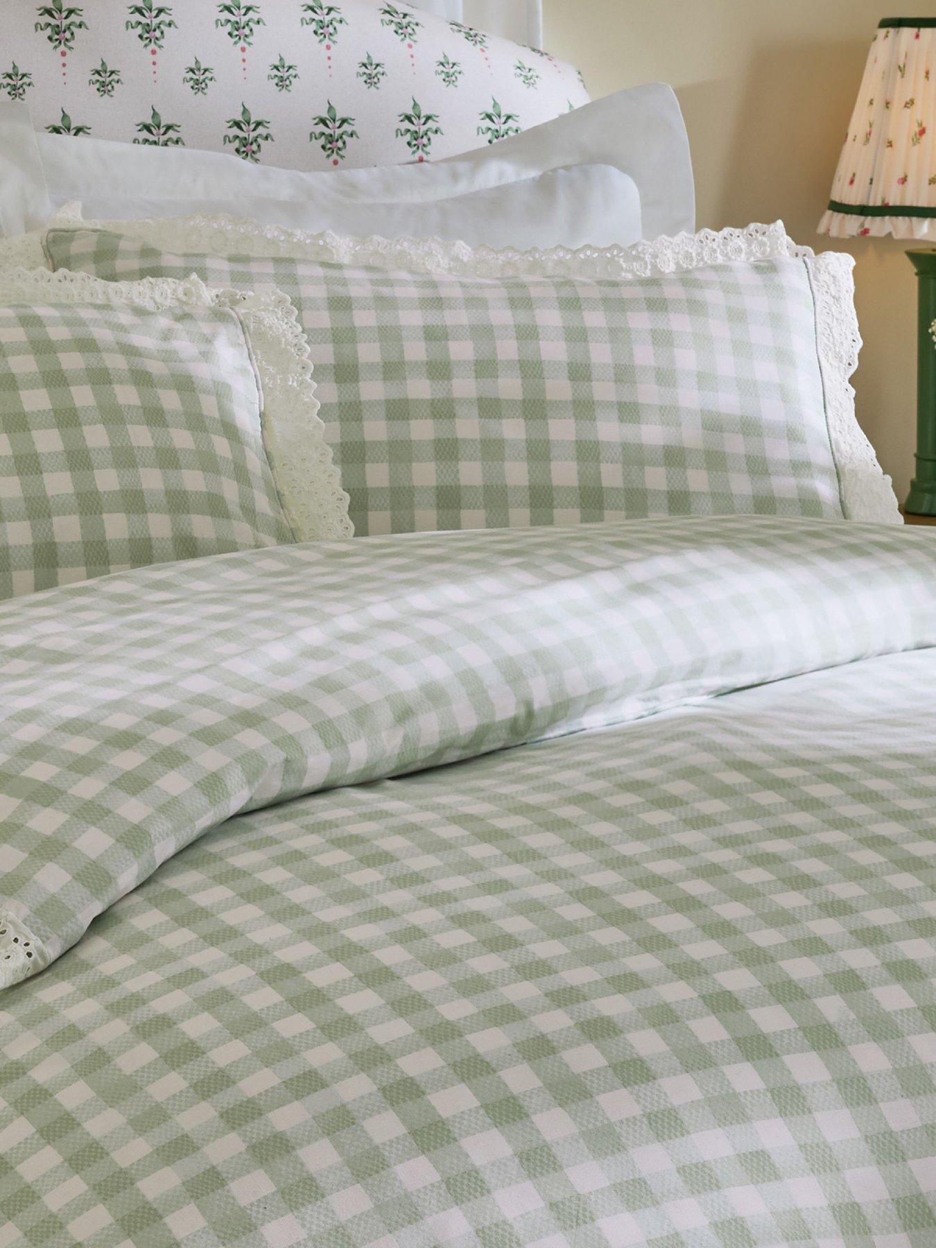 Image 1 of 4 of Cath Kidston Painted Gingham Lace Single Duvet Set Green