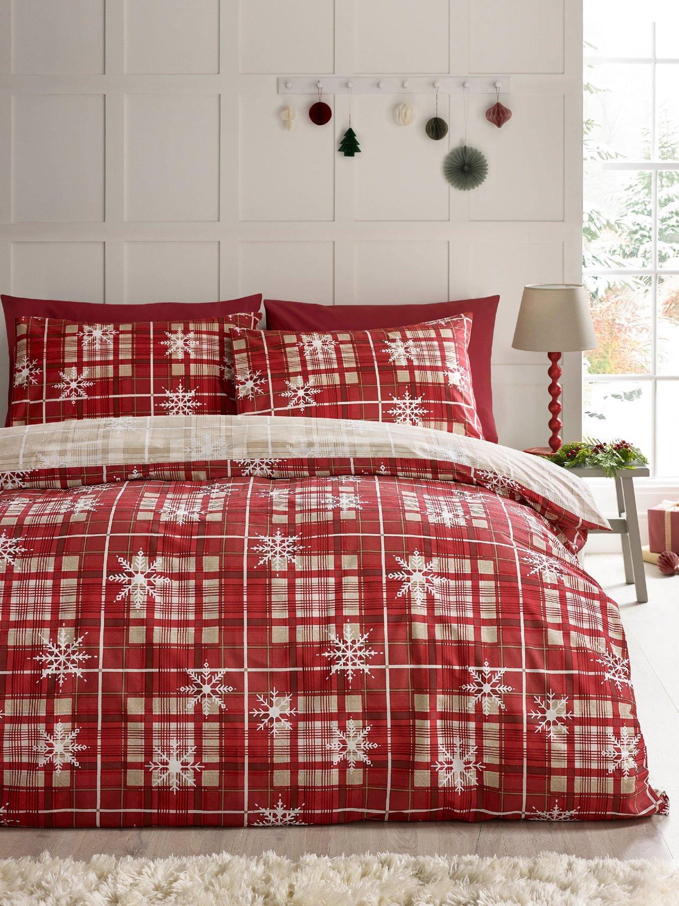 Catherine Lansfield Christmas Scandi Check Double Duvet Set Red