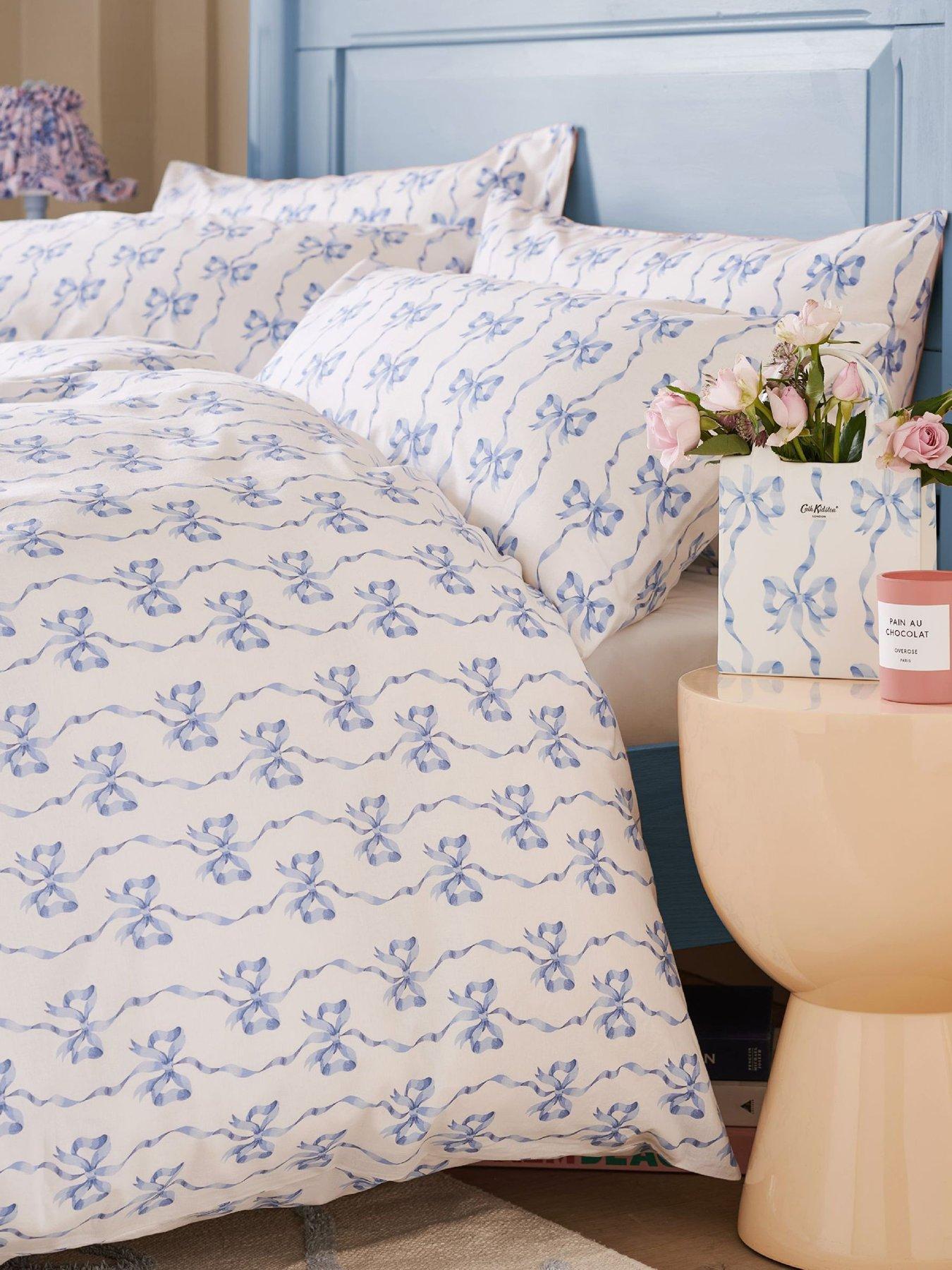 Image 1 of 3 of Cath Kidston Ribbon And Bows 100% Cotton Duvet Cover Set