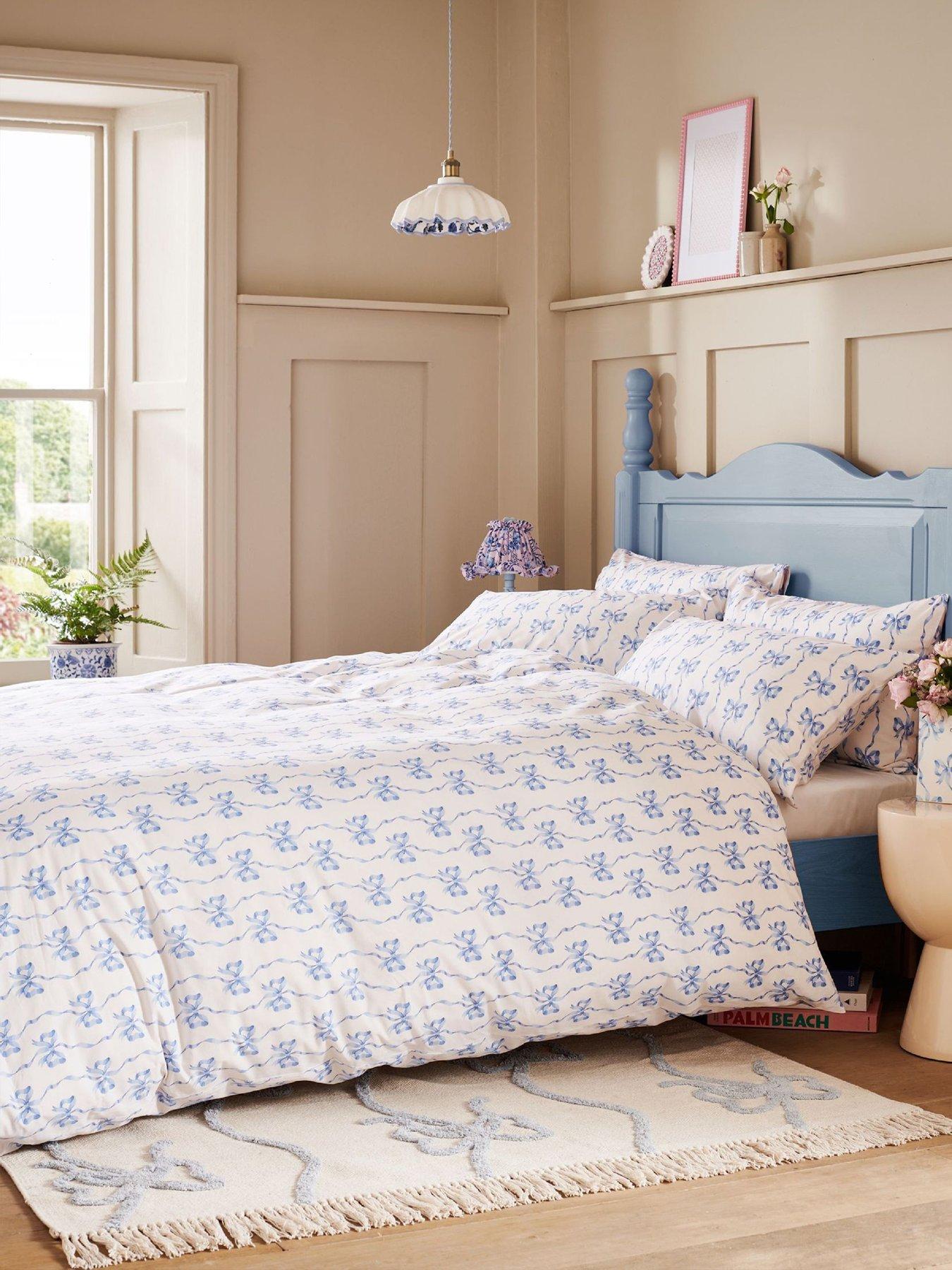 Image 3 of 3 of Cath Kidston Ribbon And Bows 100% Cotton Duvet Cover Set
