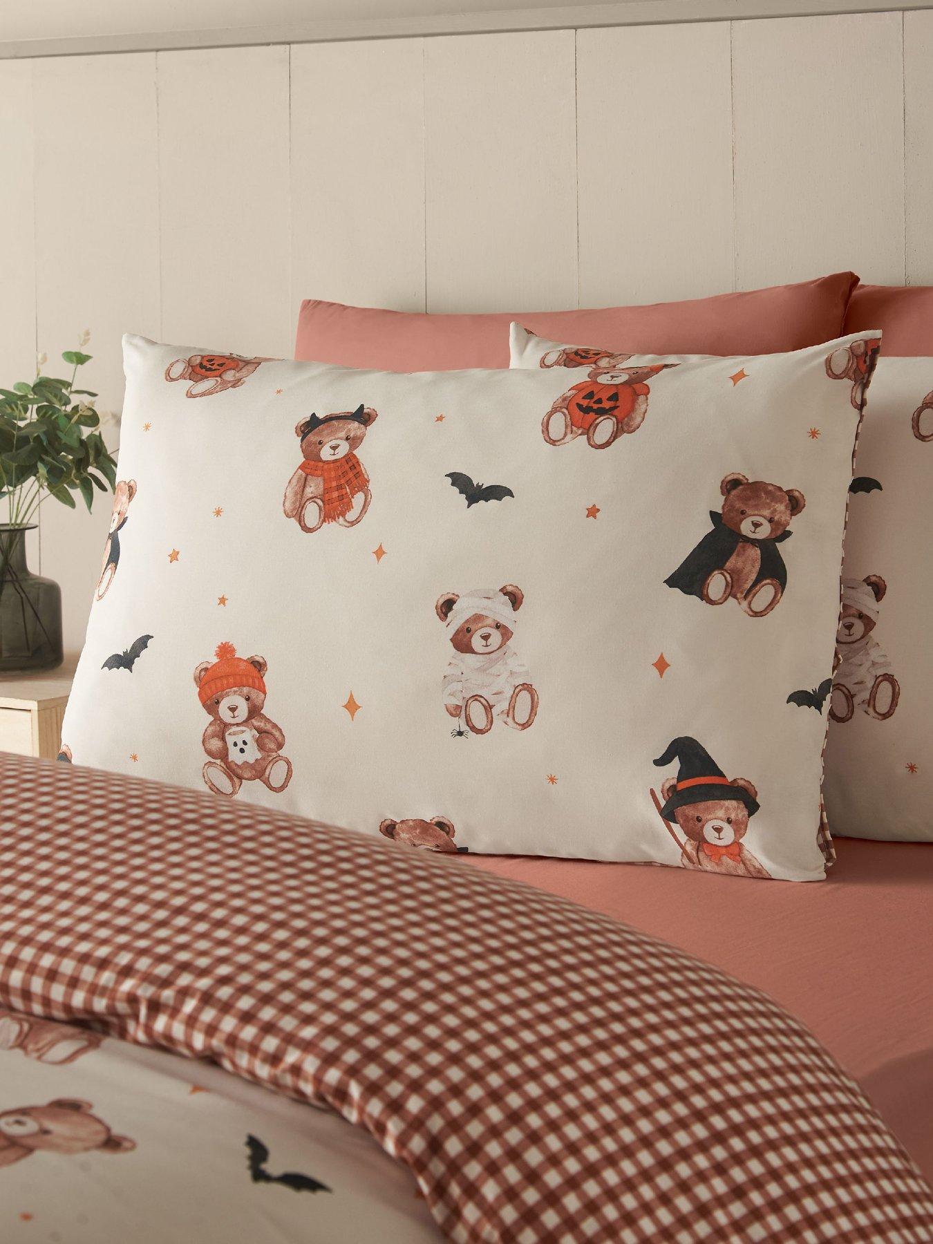 Image 6 of 7 of Catherine Lansfield Scare Bears Halloween Duvet Cover Set