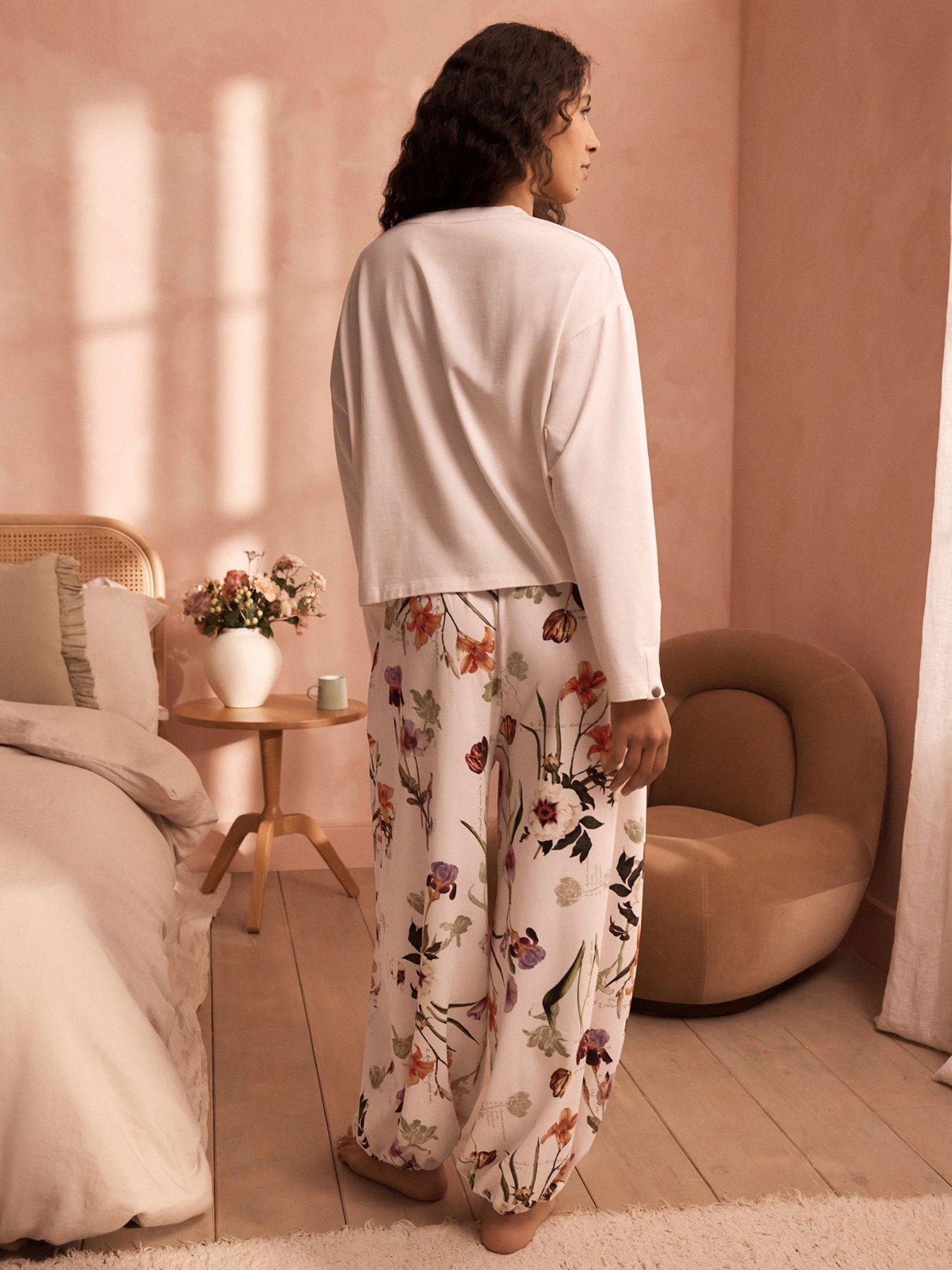 Image 2 of 5 of B By Ted Baker Floral Print Long Sleeve Pyjama Set - Cream