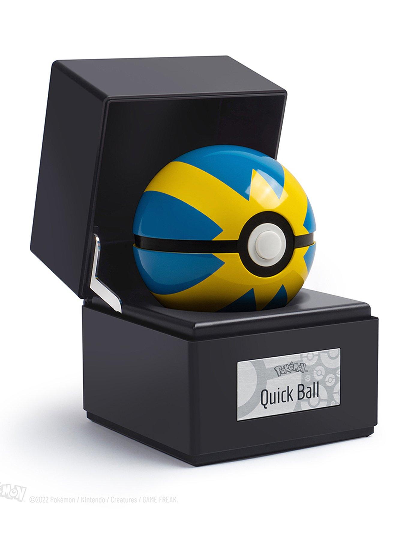 Pokemon Pokemon Die-Cast Quick Ball Replica
