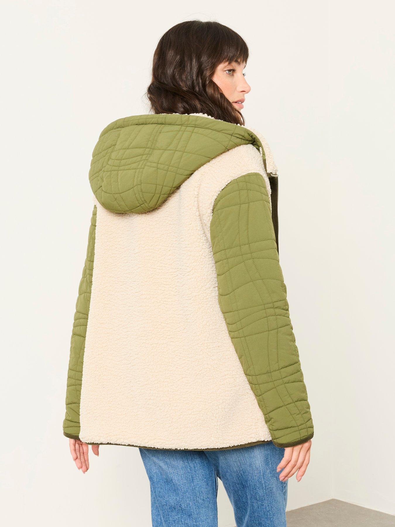 Image 2 of 7 of FatFace Clifton Jacket Green