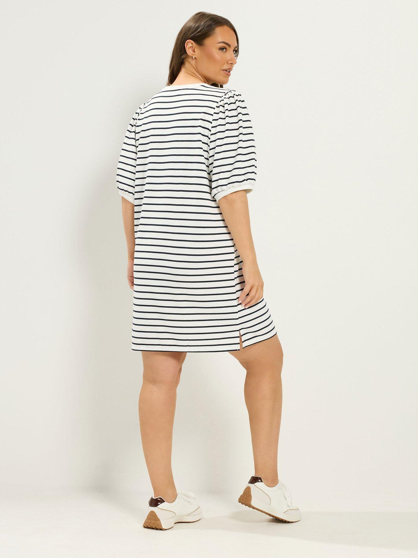 Image 2 of 4 of Yours Curve Balloon Sleeve Dress - White