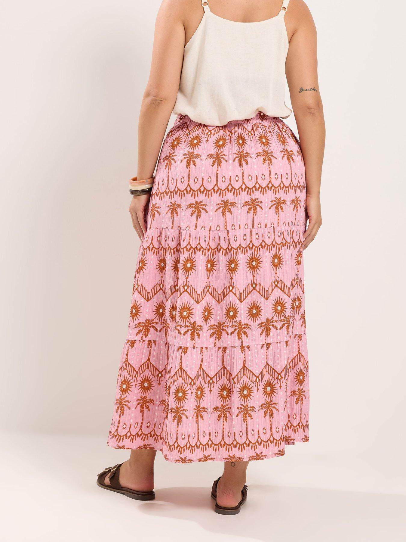 Image 2 of 4 of Yours Curve Palm Tree Print Skirt - Pink