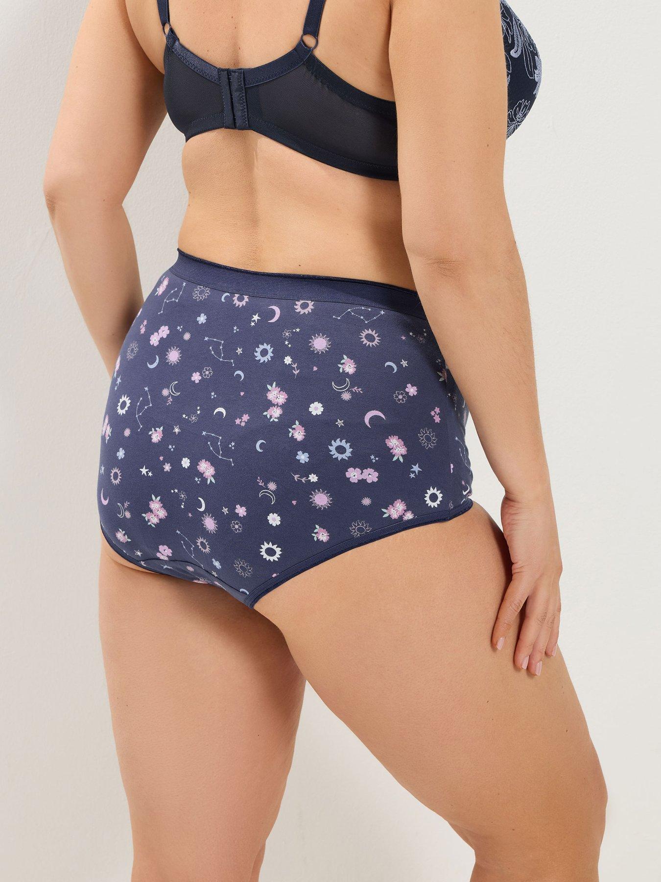 Image 2 of 4 of Yours Curve 5 Pack Floral Stars Full Briefs - Pink