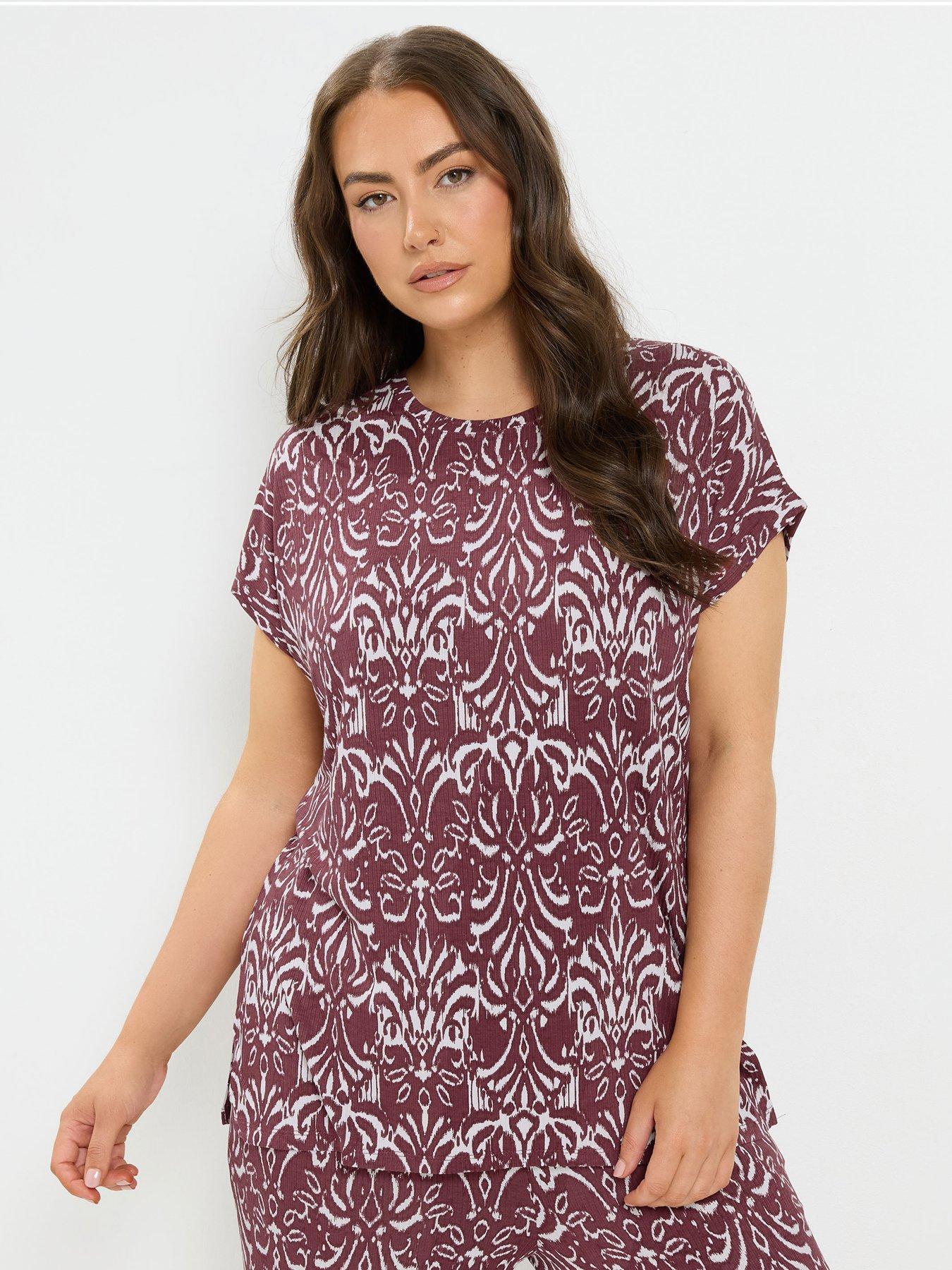 Image 1 of 4 of Yours Curve Ikat T-Shirt - Red