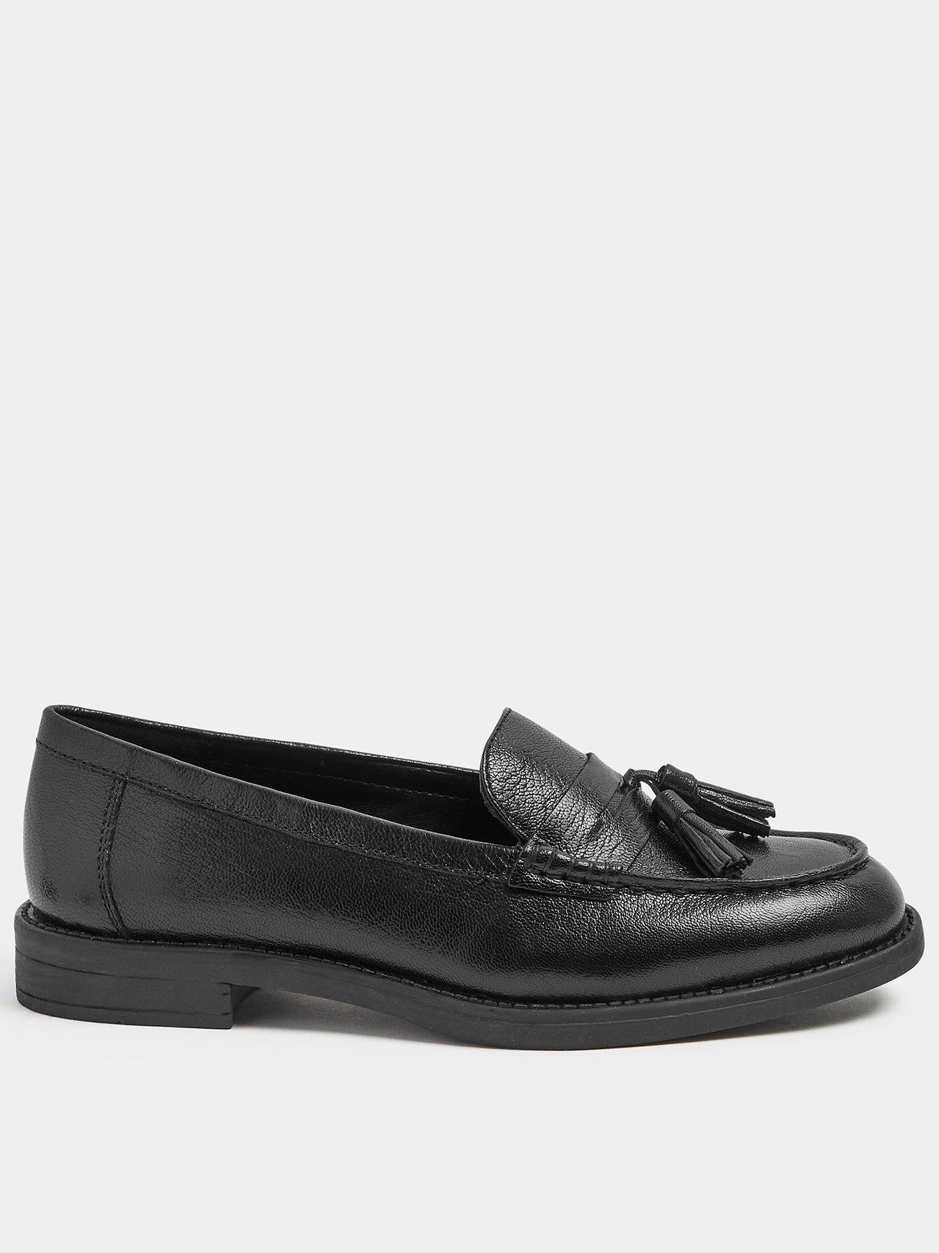 Image 1 of 4 of Yours Wide Fit Tassel Leather Loafers - Black