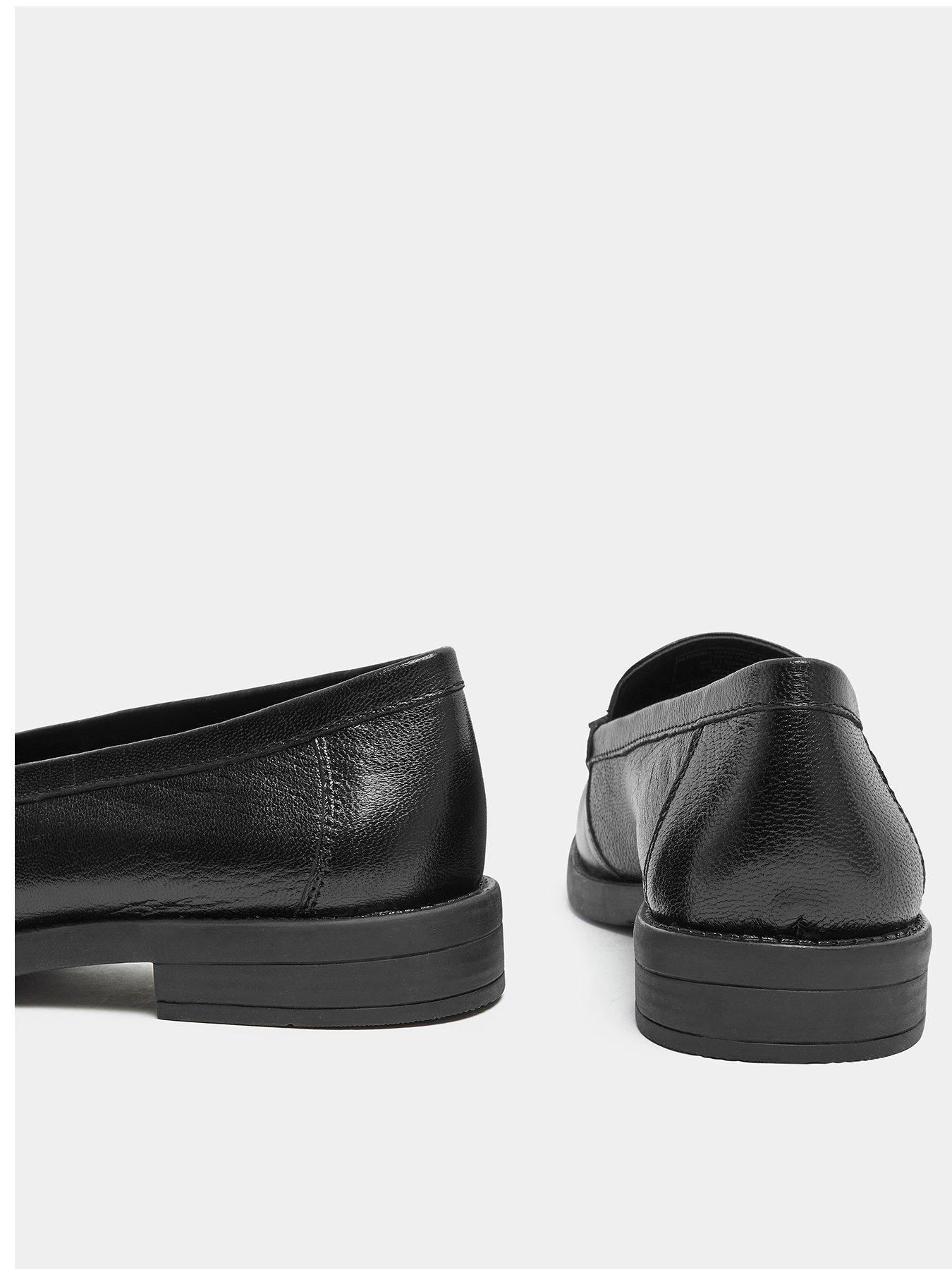 Image 3 of 4 of Yours Wide Fit Tassel Leather Loafers - Black