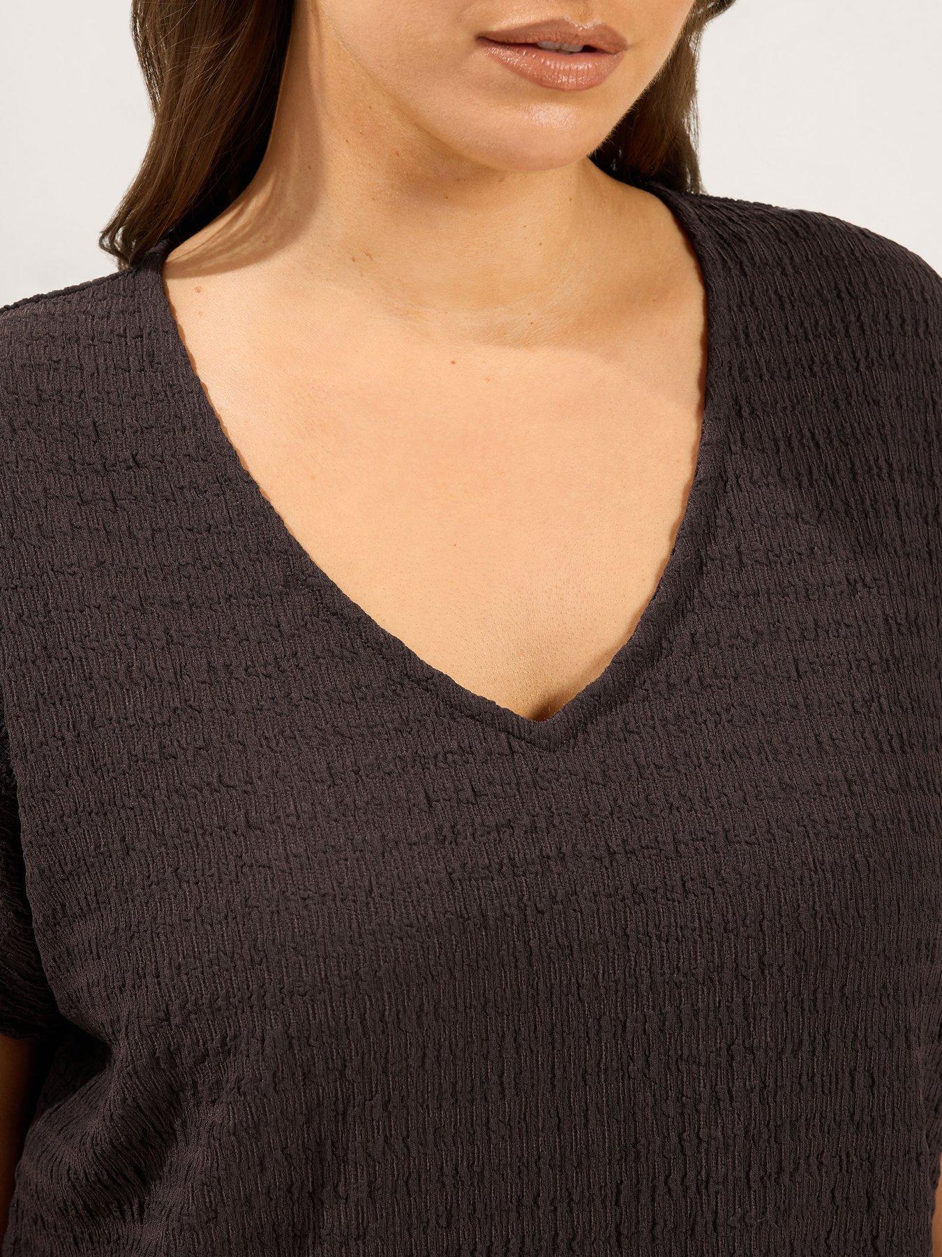 Image 4 of 4 of Yours Curve Textured Grown On Sleeve T-Shirt - Brown