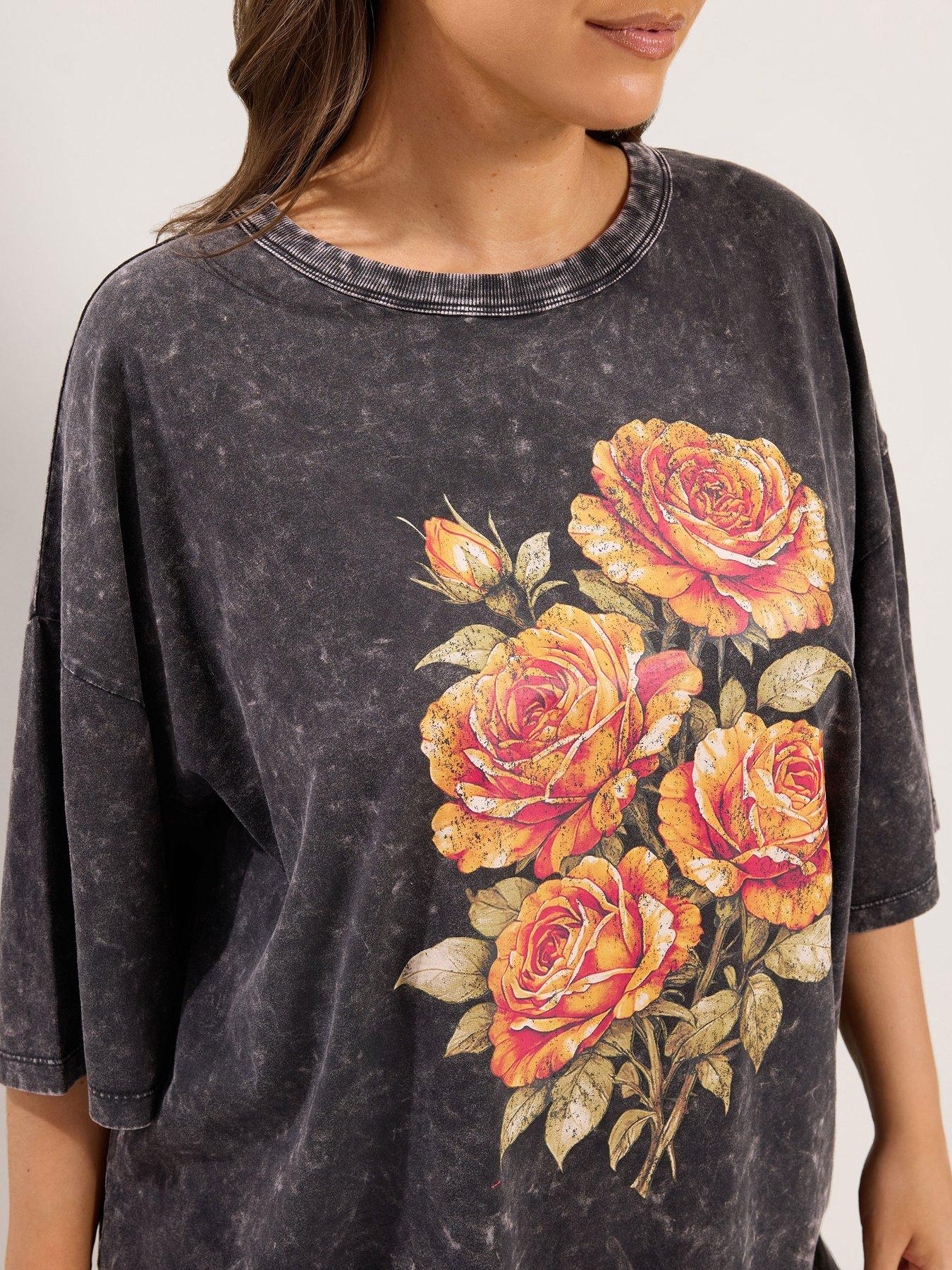 Image 4 of 4 of Yours Curve Grey Acid Wash Rose Boxy T-Shirt - Grey
