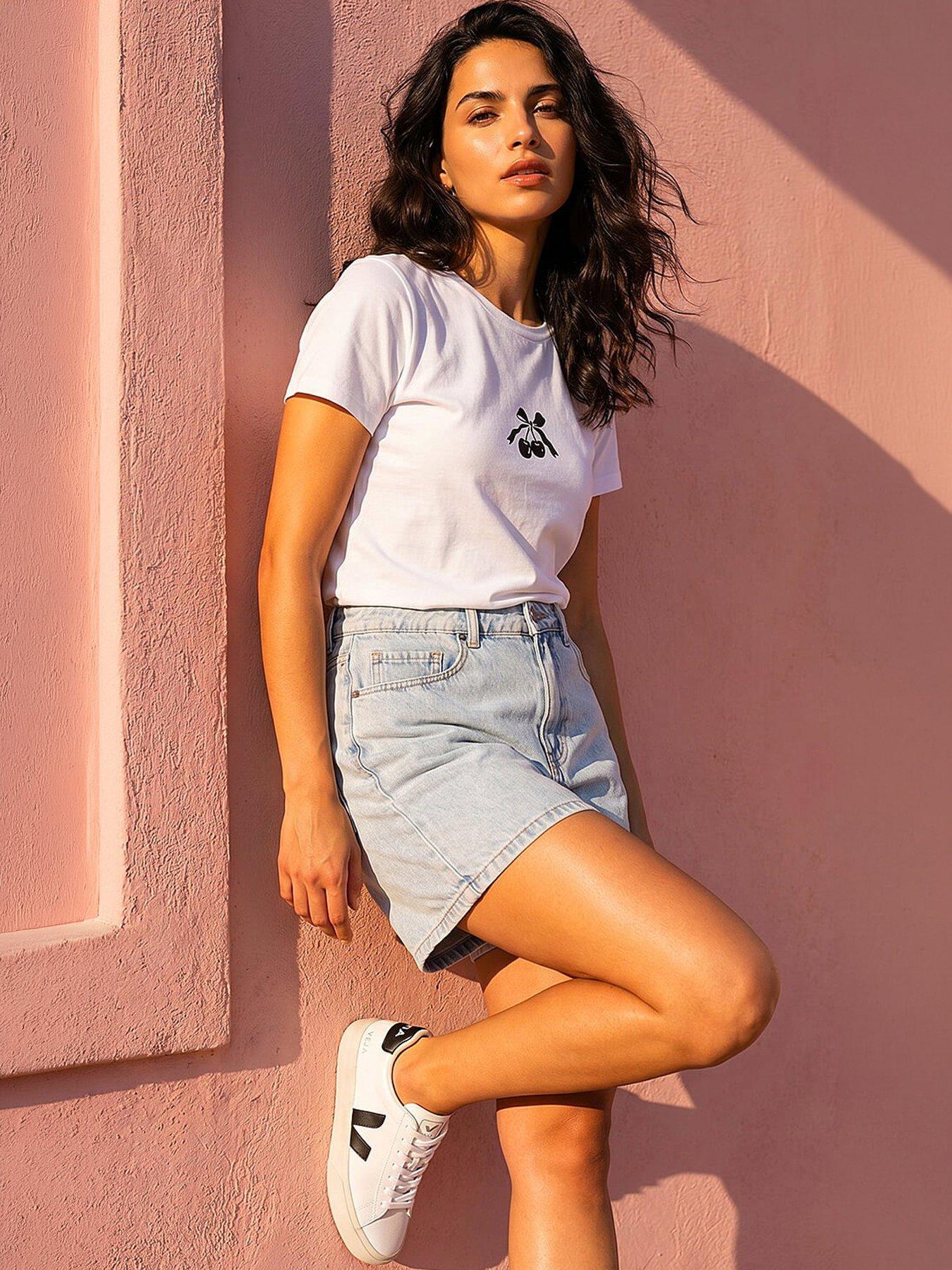 Roman Dusk Cotton Cherry Stretch T-shirt