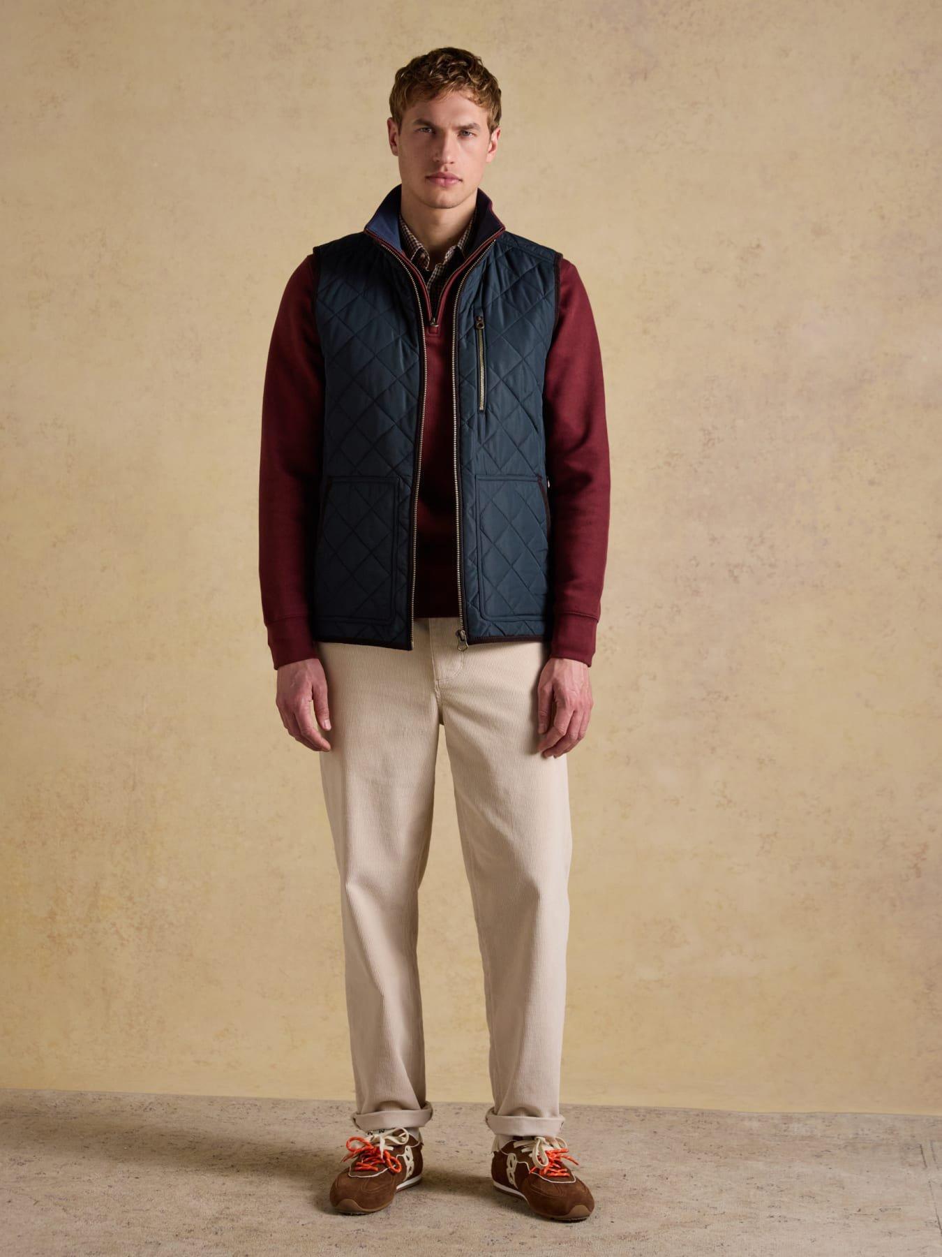 Image 3 of 7 of Joules Joules Maynard Quilted Gilet- Navy