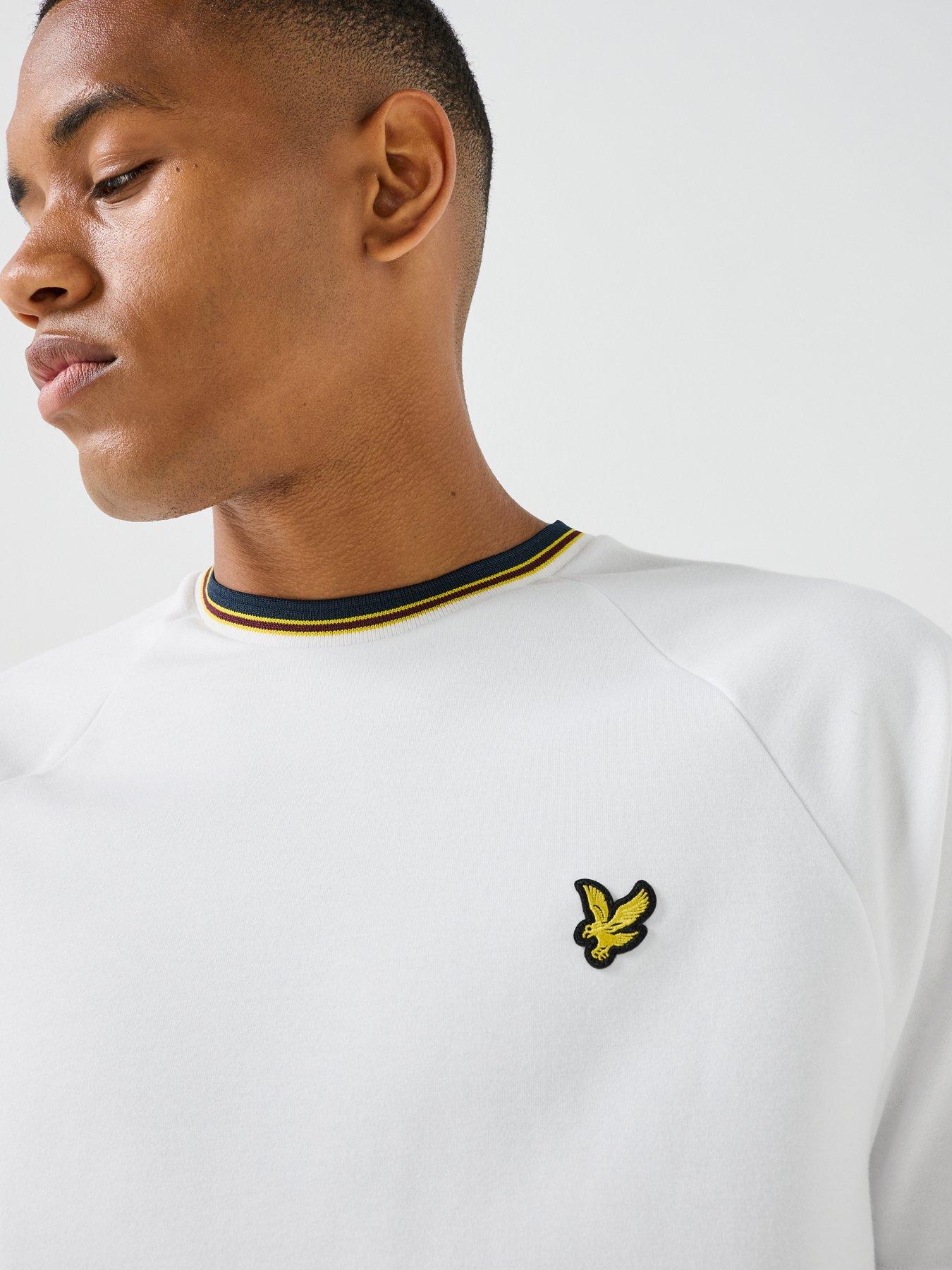 Image 4 of 6 of Lyle & Scott Tipped Track T-Shirt - White