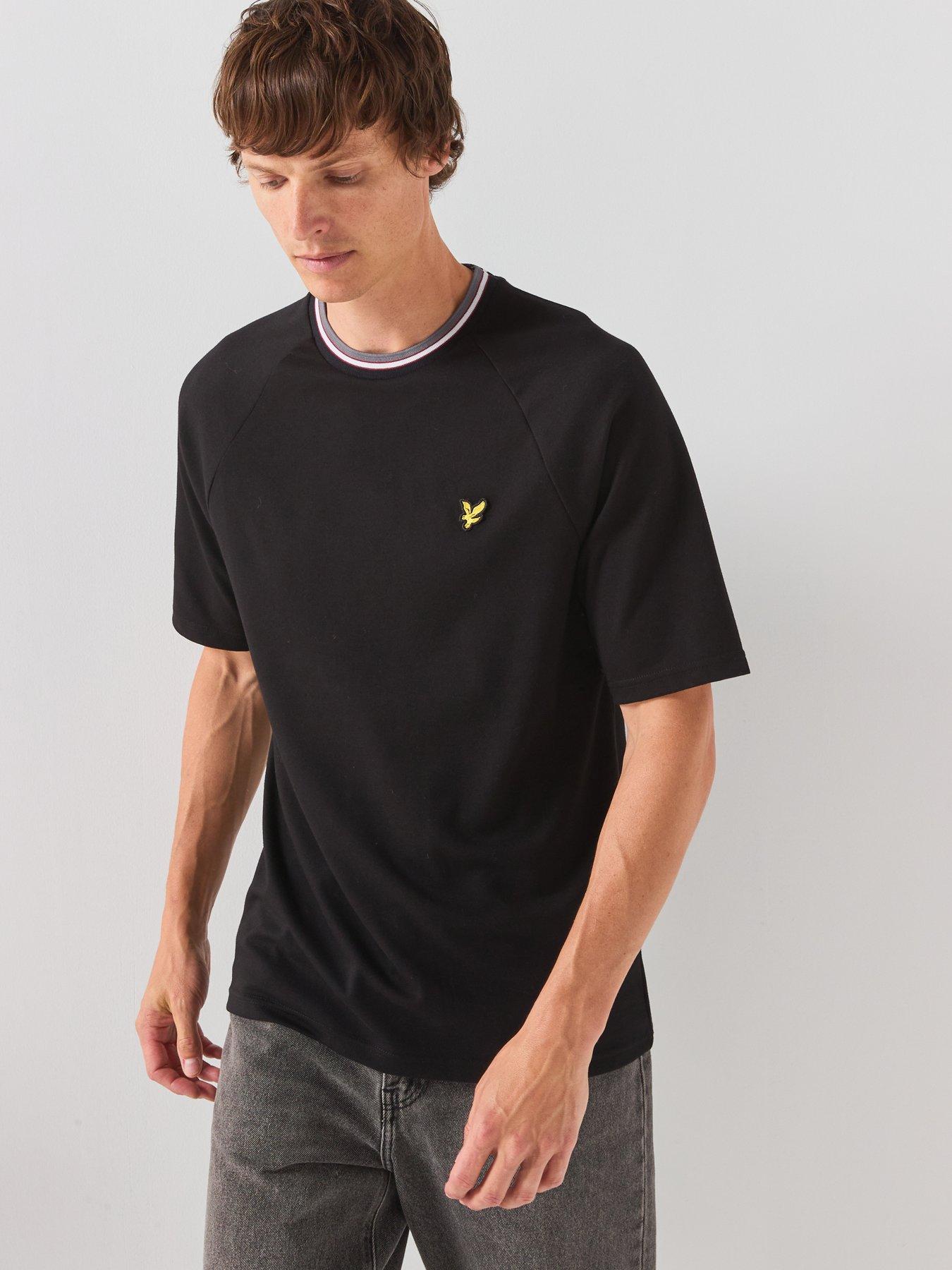 Image 6 of 6 of Lyle & Scott Tipped Track T-Shirt - Black