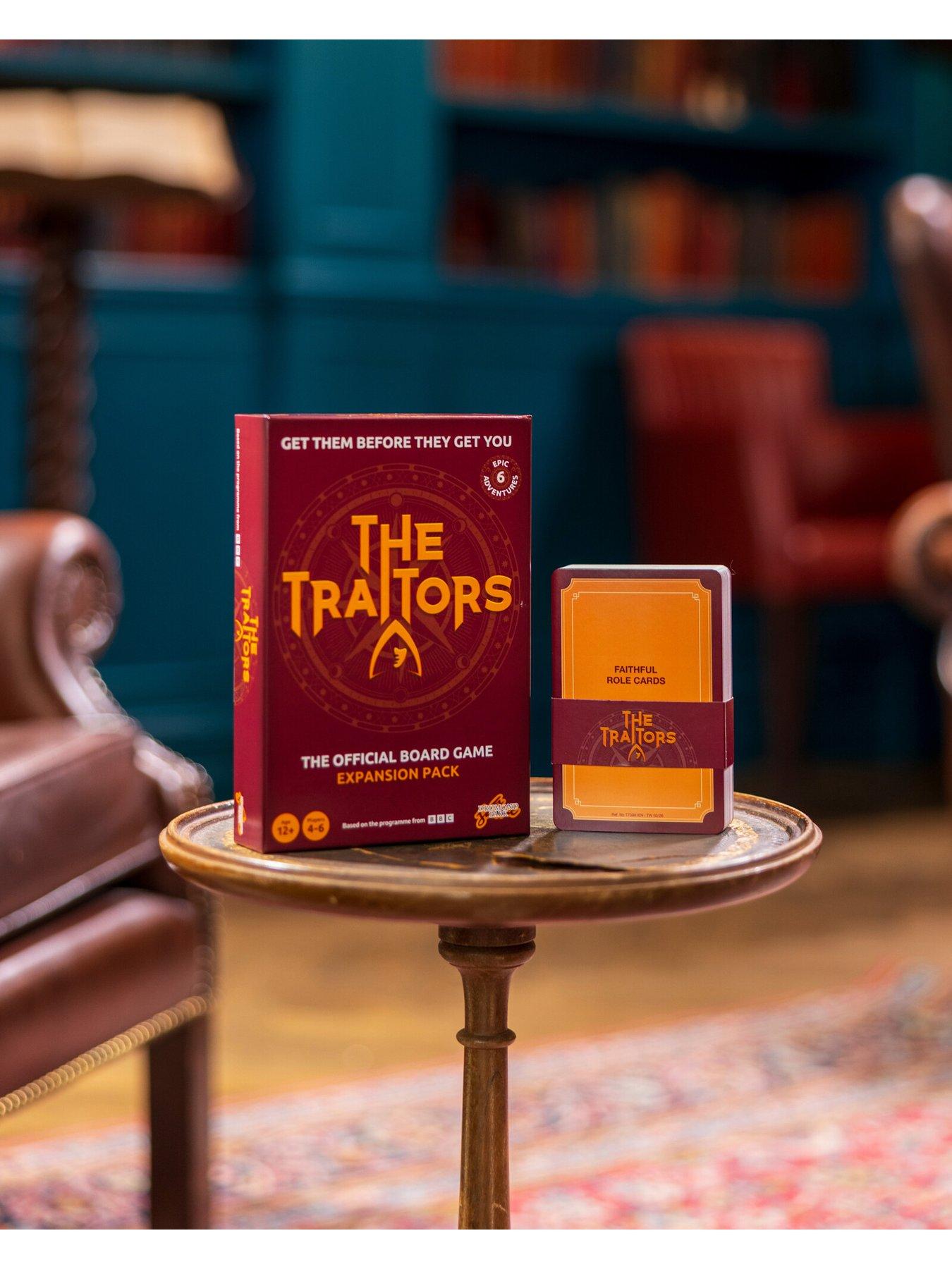 Image 2 of 3 of The Traitors Expansion pack EN