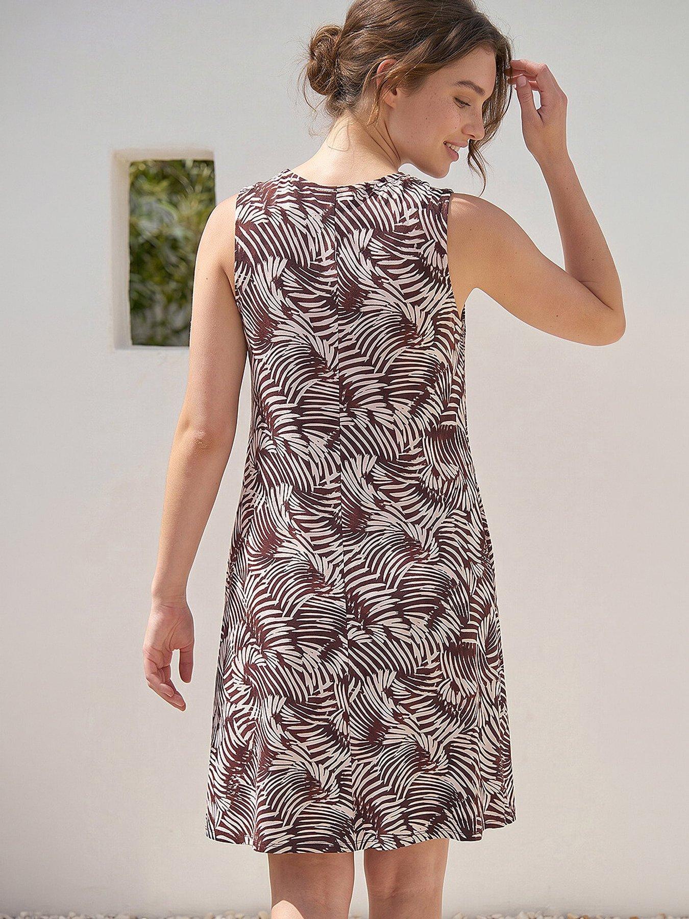 Image 3 of 4 of Roman Petite Abstract Print Pocket Dress