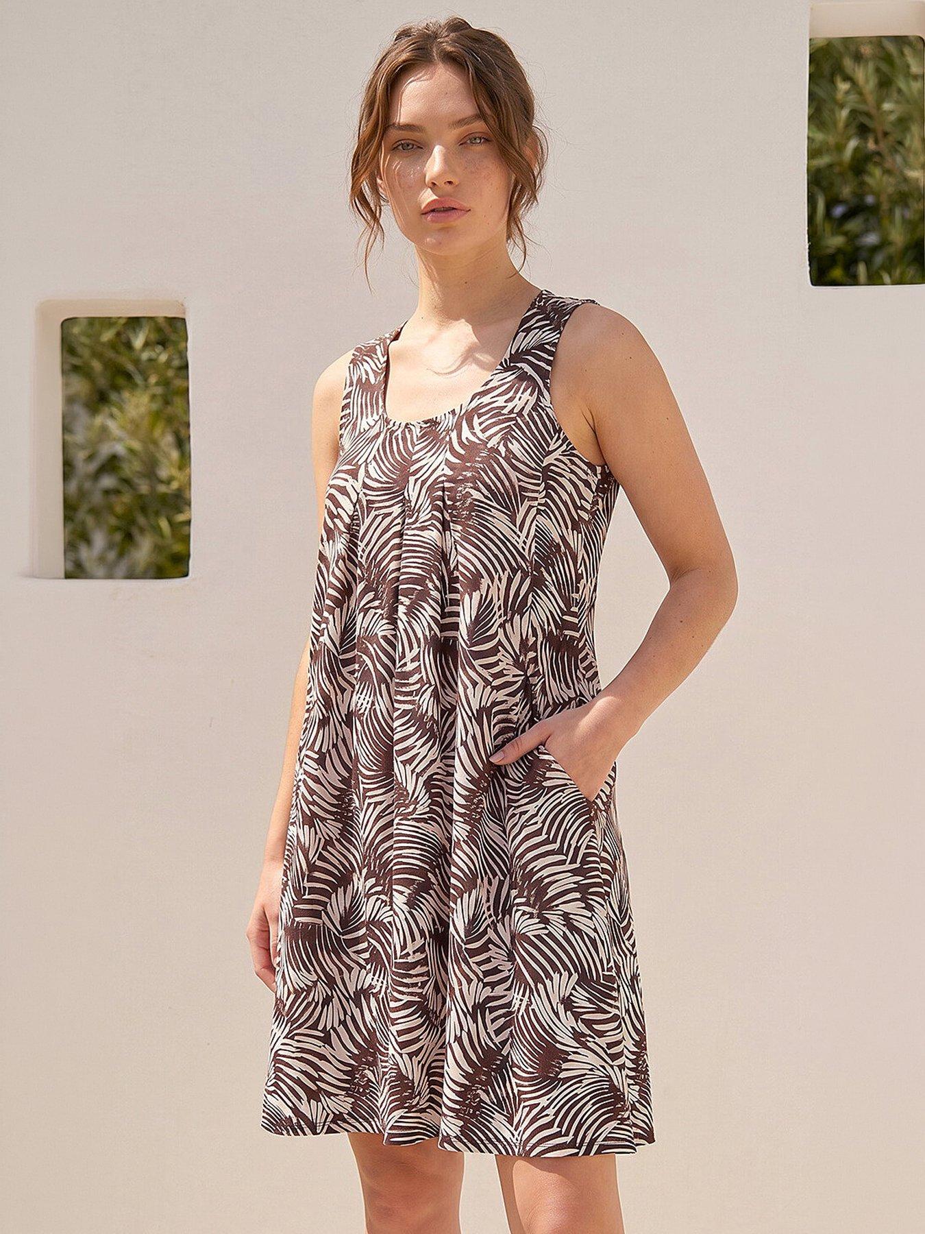 Image 4 of 4 of Roman Petite Abstract Print Pocket Dress