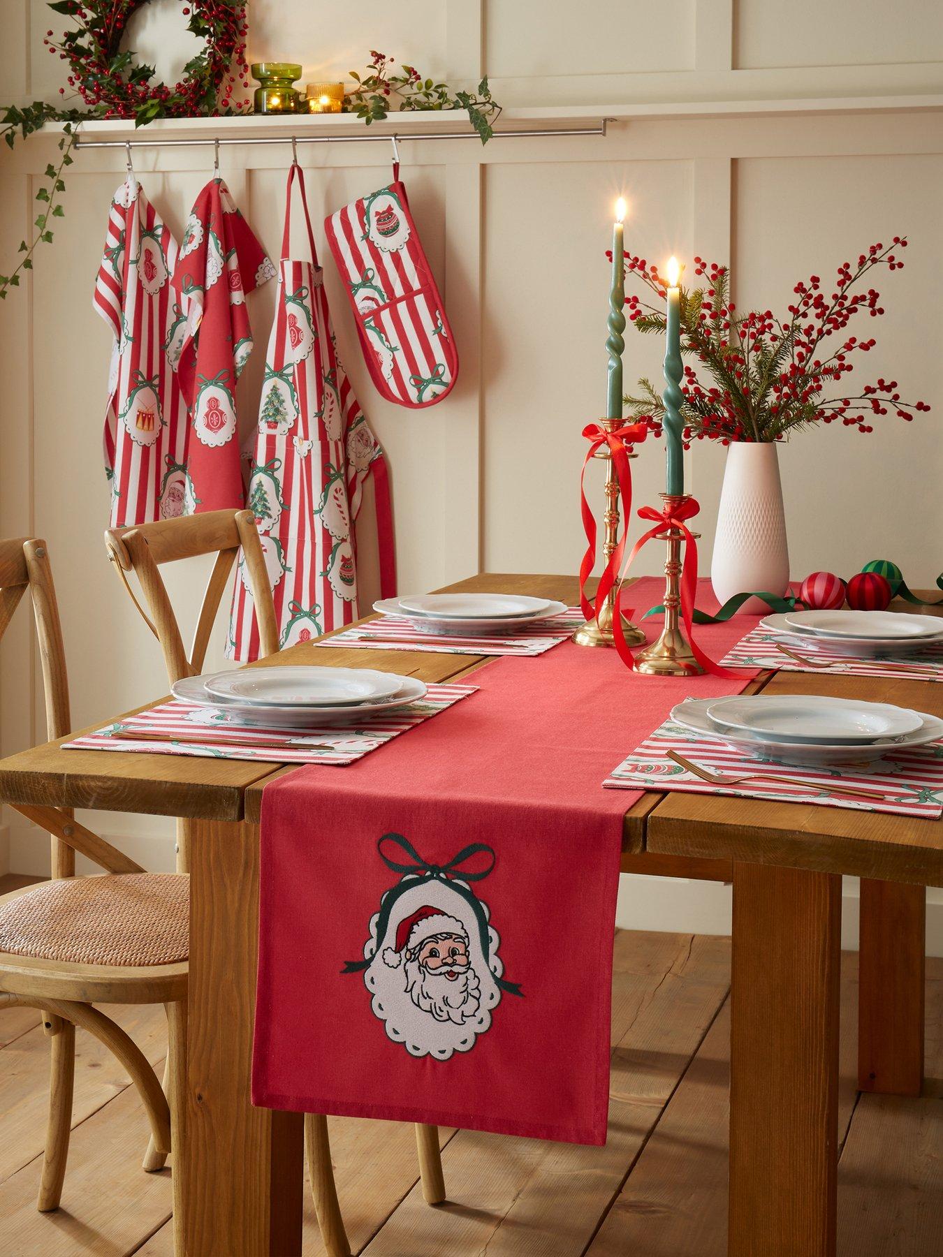 Catherine Lansfield Christmas Vintage Stripe Runner