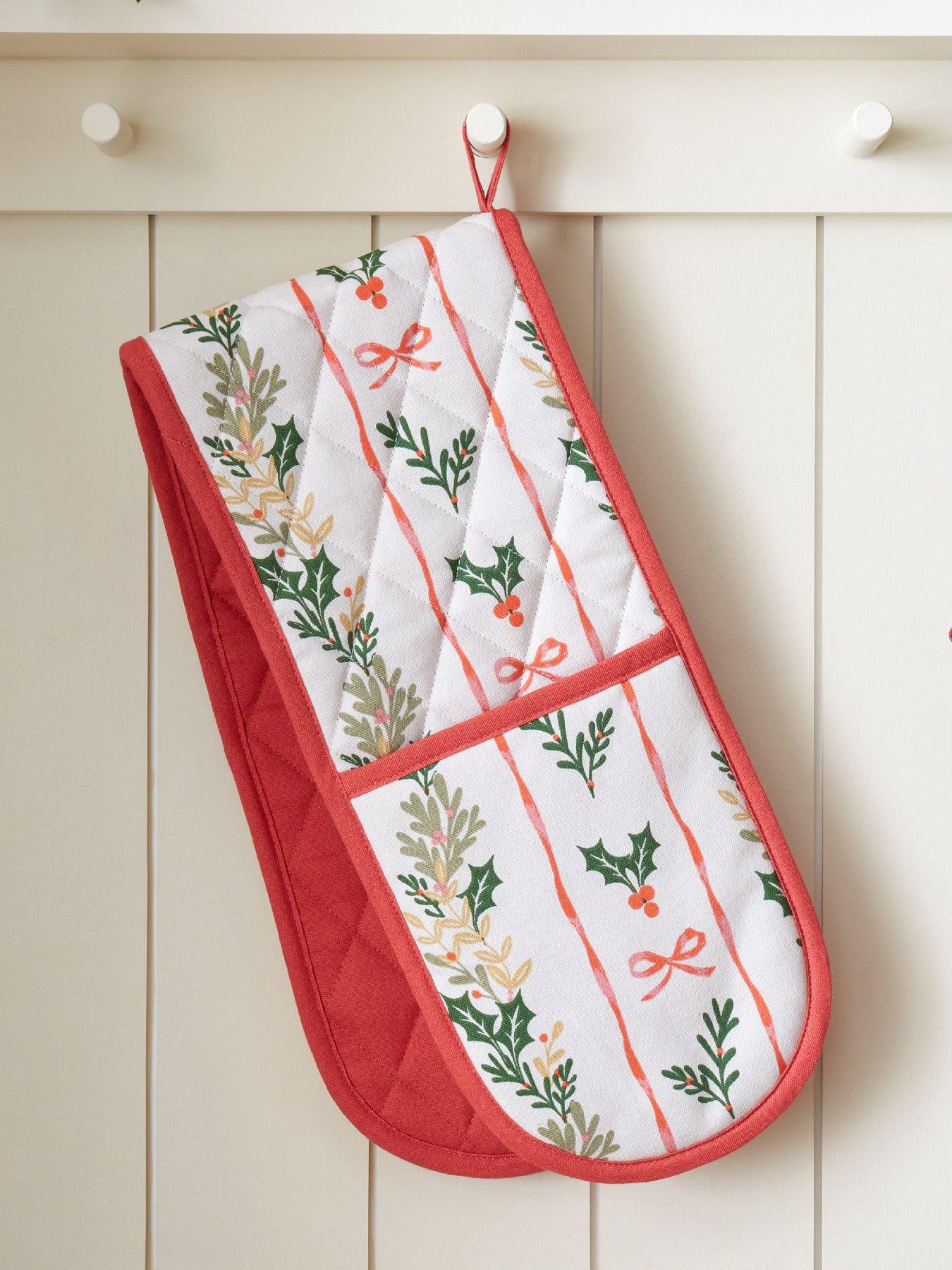 Catherine Lansfield 100% Cotton Christmas Holly Stripe Double Oven Glove