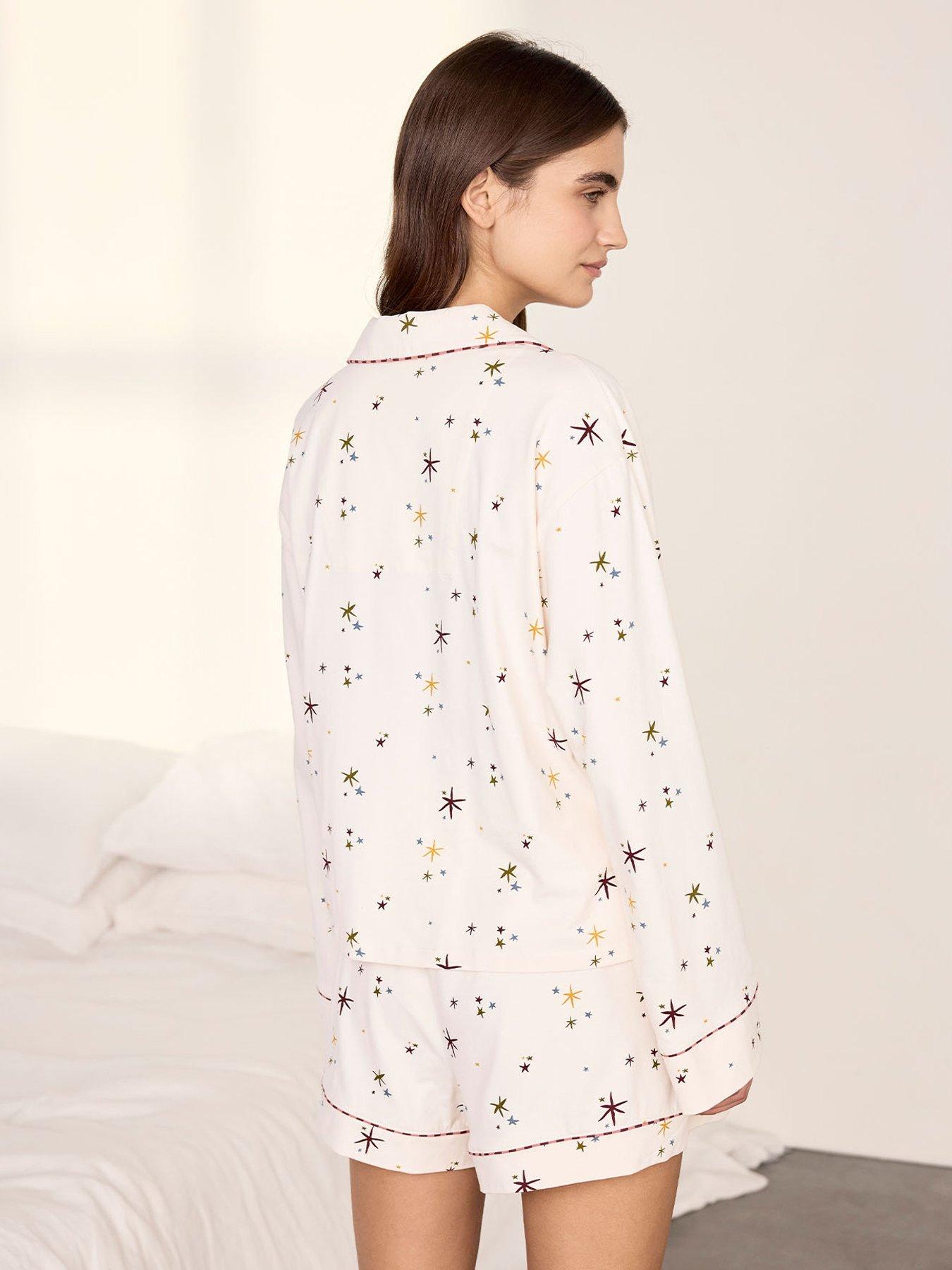 Image 2 of 6 of CHELSEA PEERS Cotton Starlight Print Short Pyjama Set - Off White