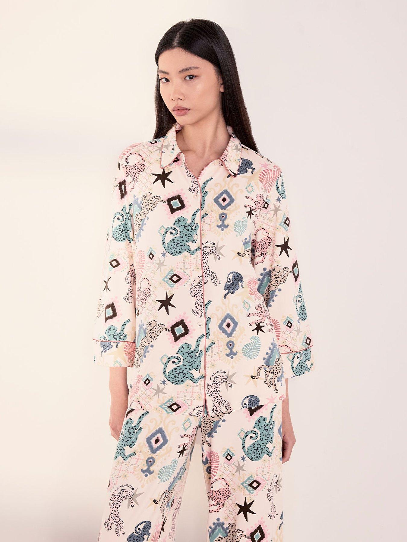 Image 3 of 5 of CHELSEA PEERS Bohemian Leopard Print Long Pyjama Set - Off White