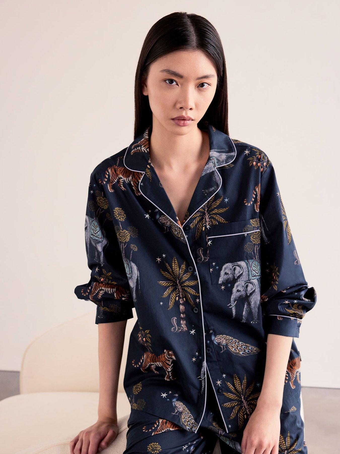 Image 5 of 6 of CHELSEA PEERS Cotton Twilight Safari Print Long Pyjama Set - Navy