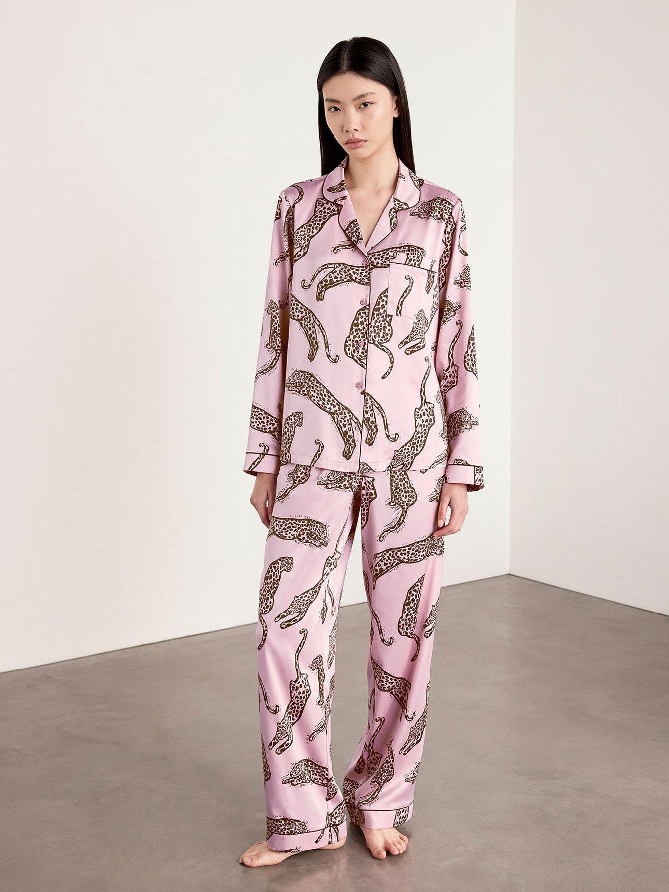 CHELSEA PEERS Satin Lino Leopard Print Long Pyjama Set - Pink
