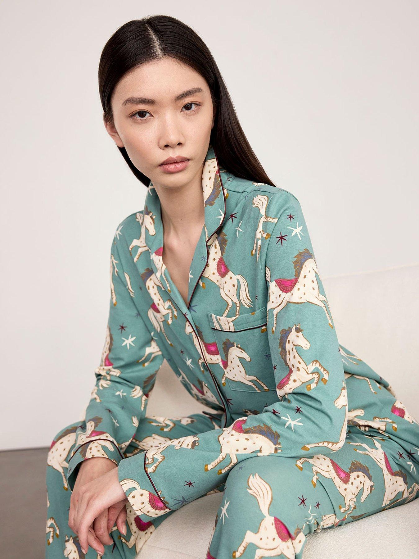 Image 5 of 6 of CHELSEA PEERS Cotton Carousel Horse Print Long Pyjama Set - Teal