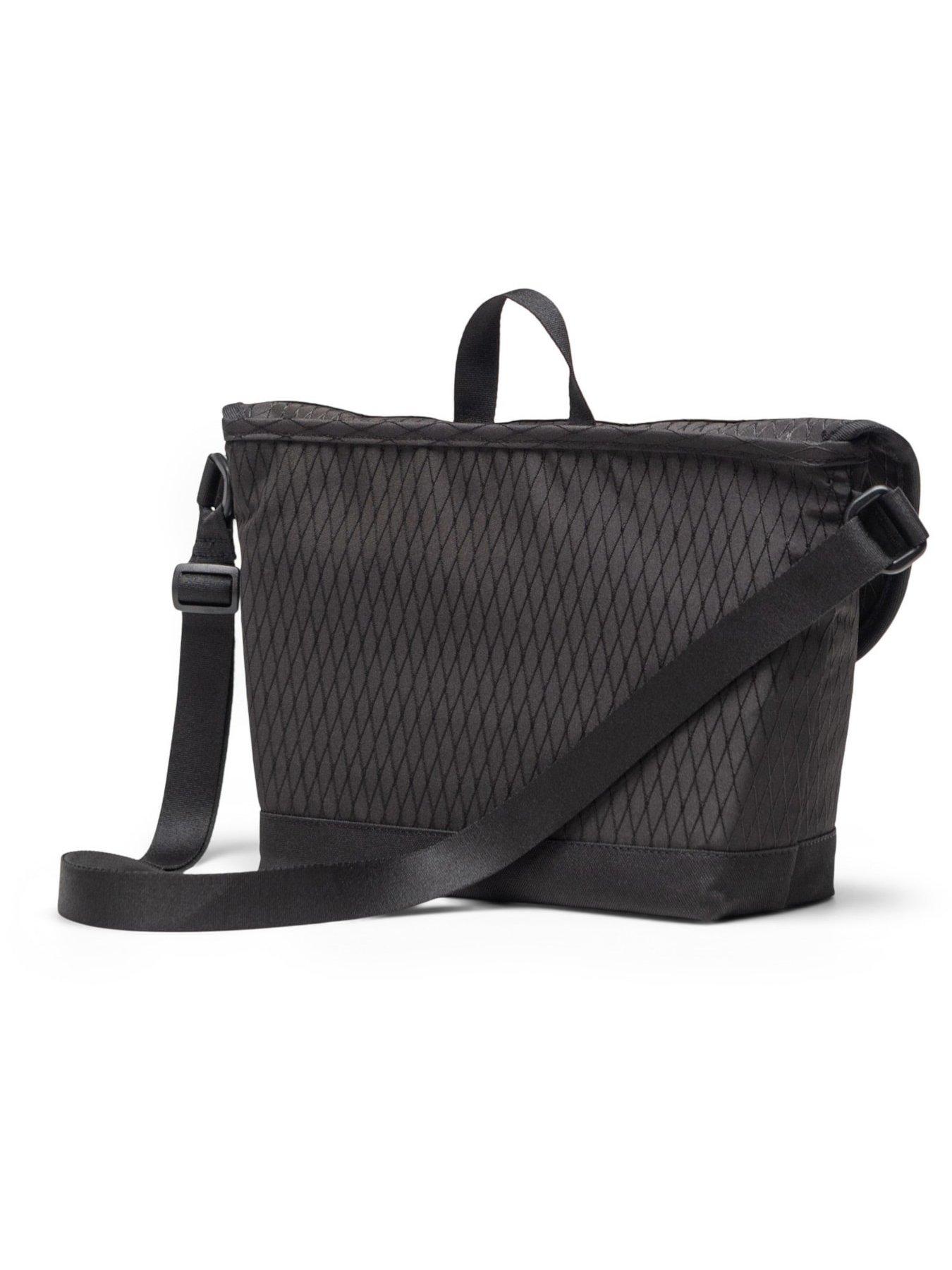 Image 4 of 4 of Herschel Cove Messenger Bag - Black