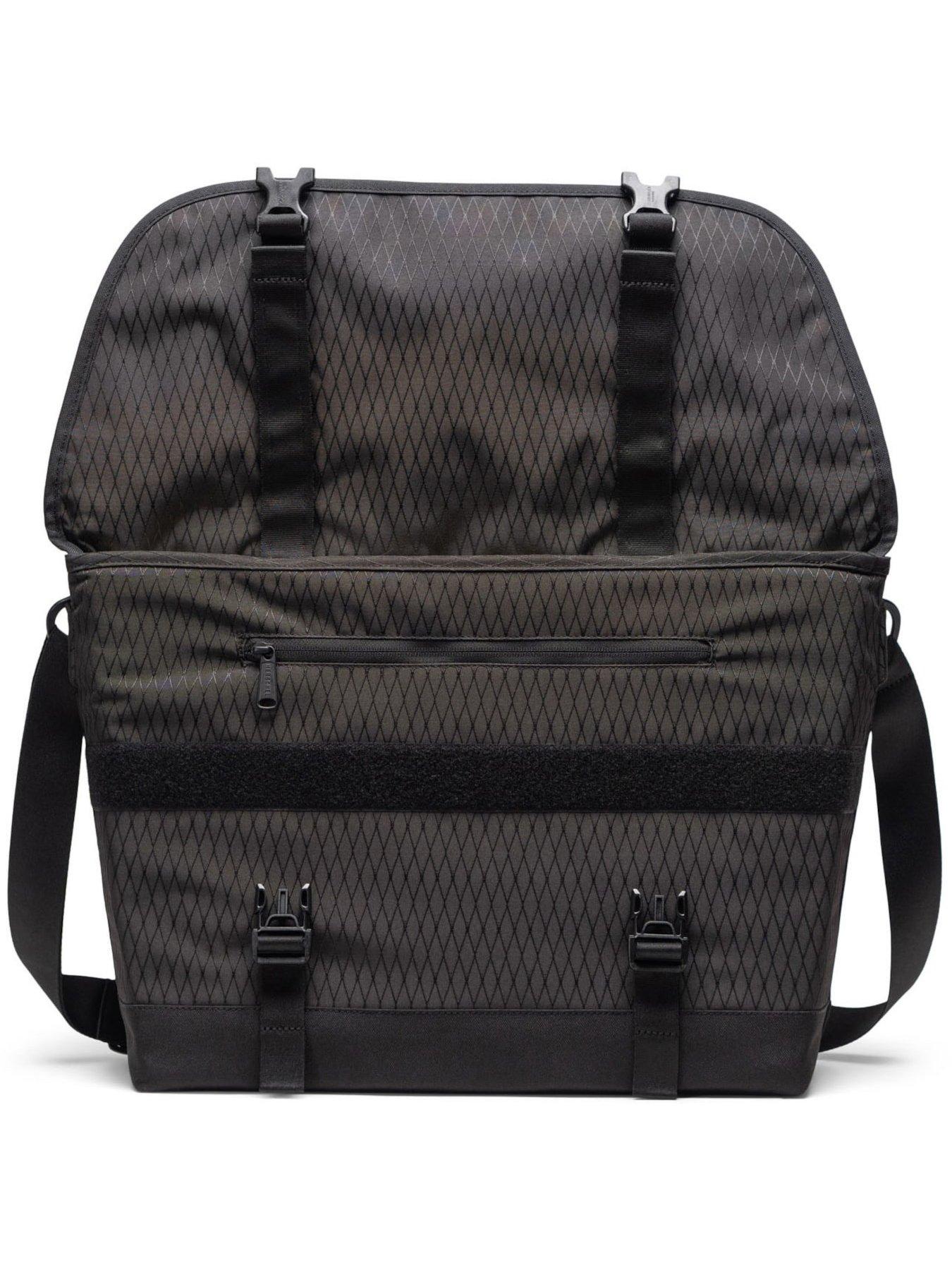 Image 3 of 4 of Herschel Cove Messenger Bag - Black