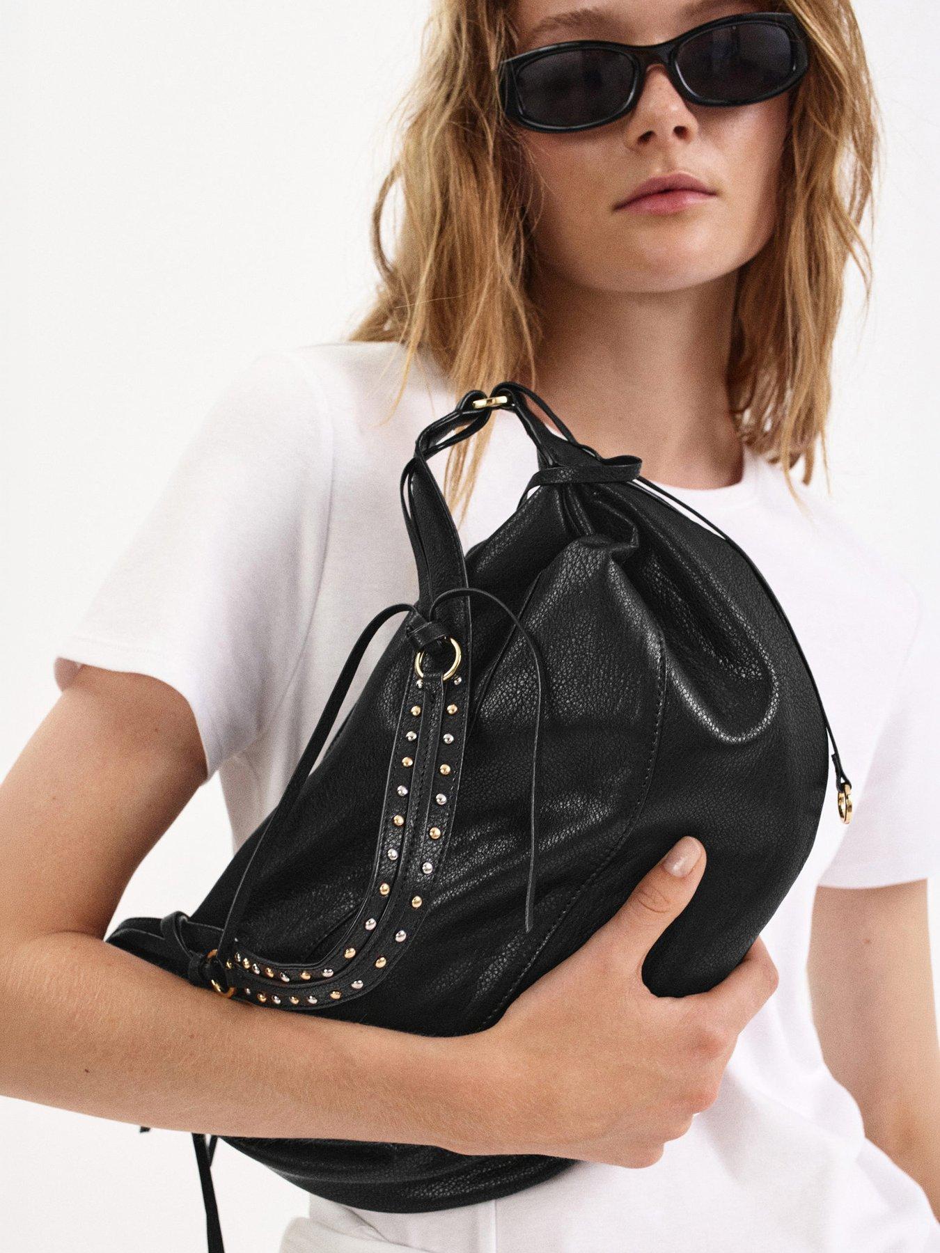Mango Oval Shoulder Bag - Black