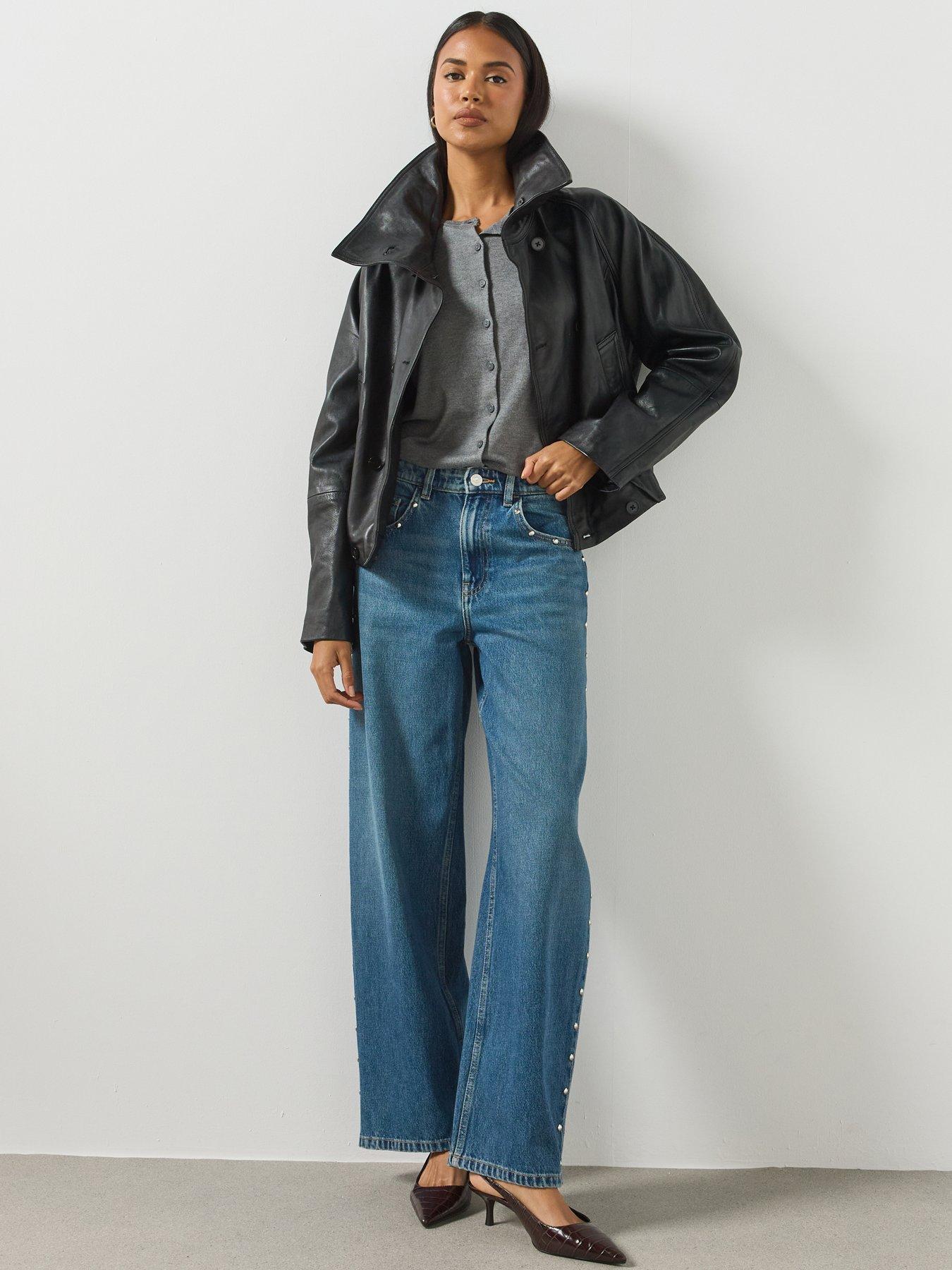 Image 5 of 6 of Mango Jacket Shoper