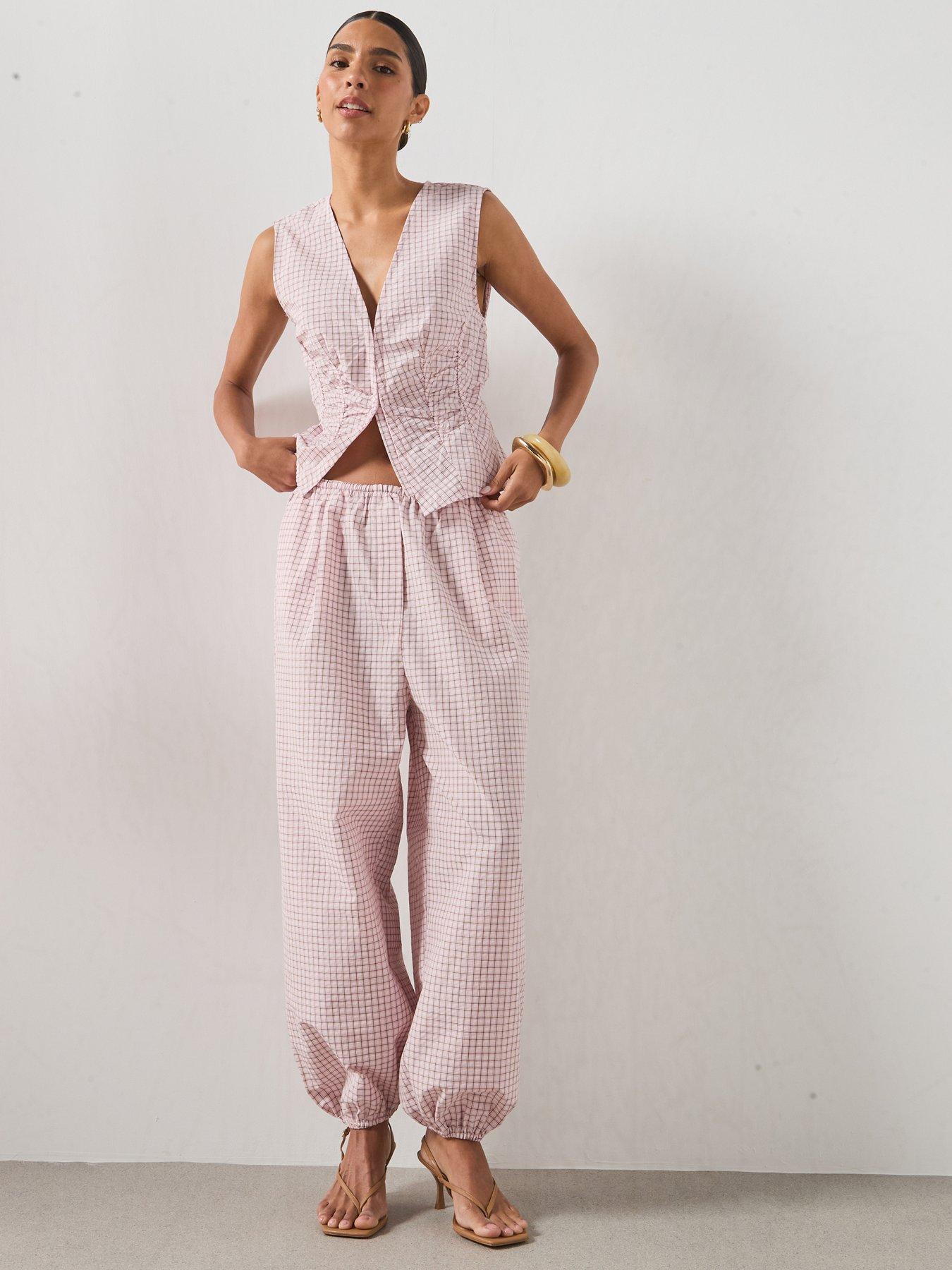Image 4 of 6 of Mango Checked Plaid Co-Ord Baggy Trousers - Pink