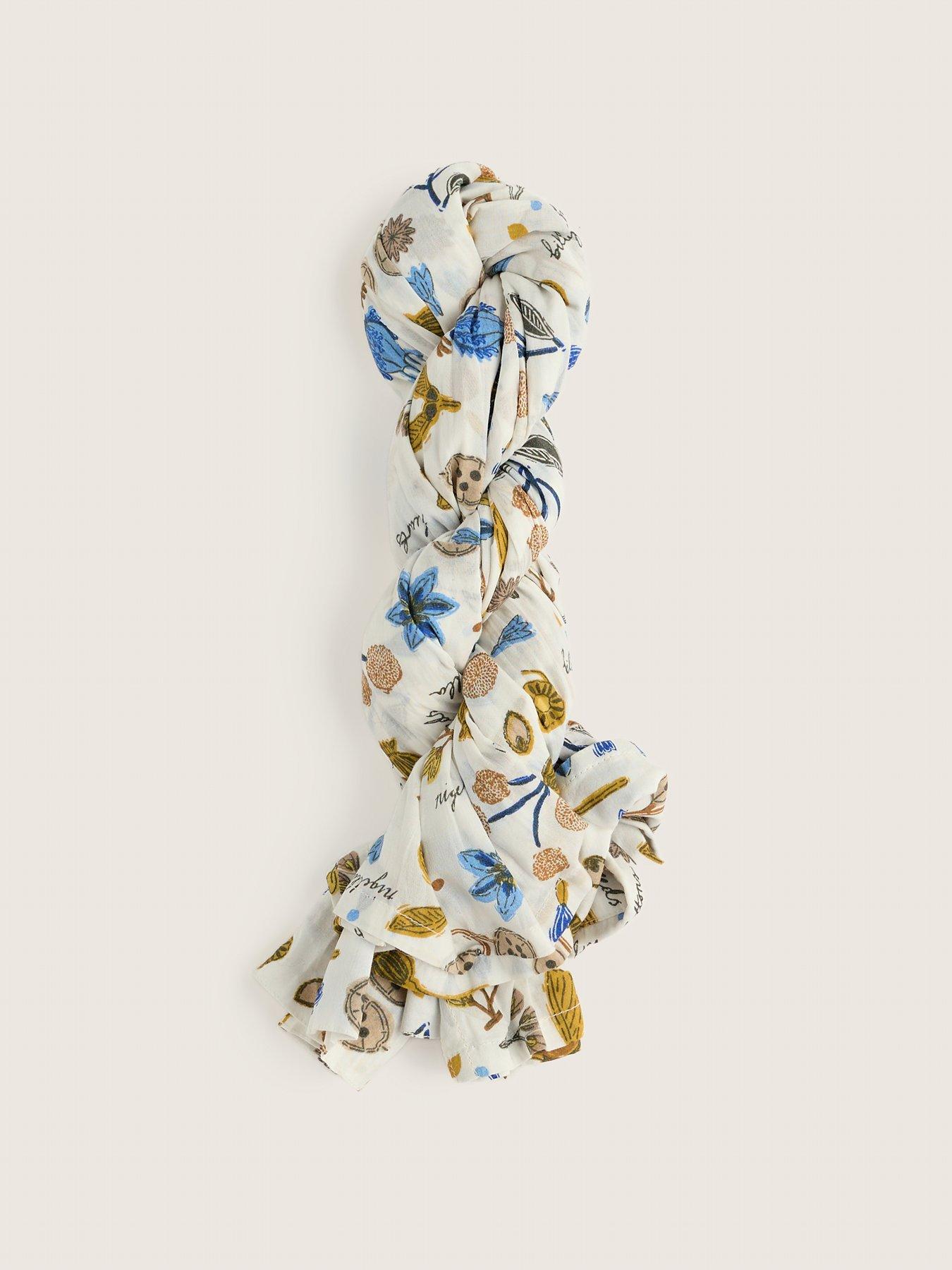 Image 5 of 6 of Seasalt Cornwall Larissa Floral Print Shirt - Cream