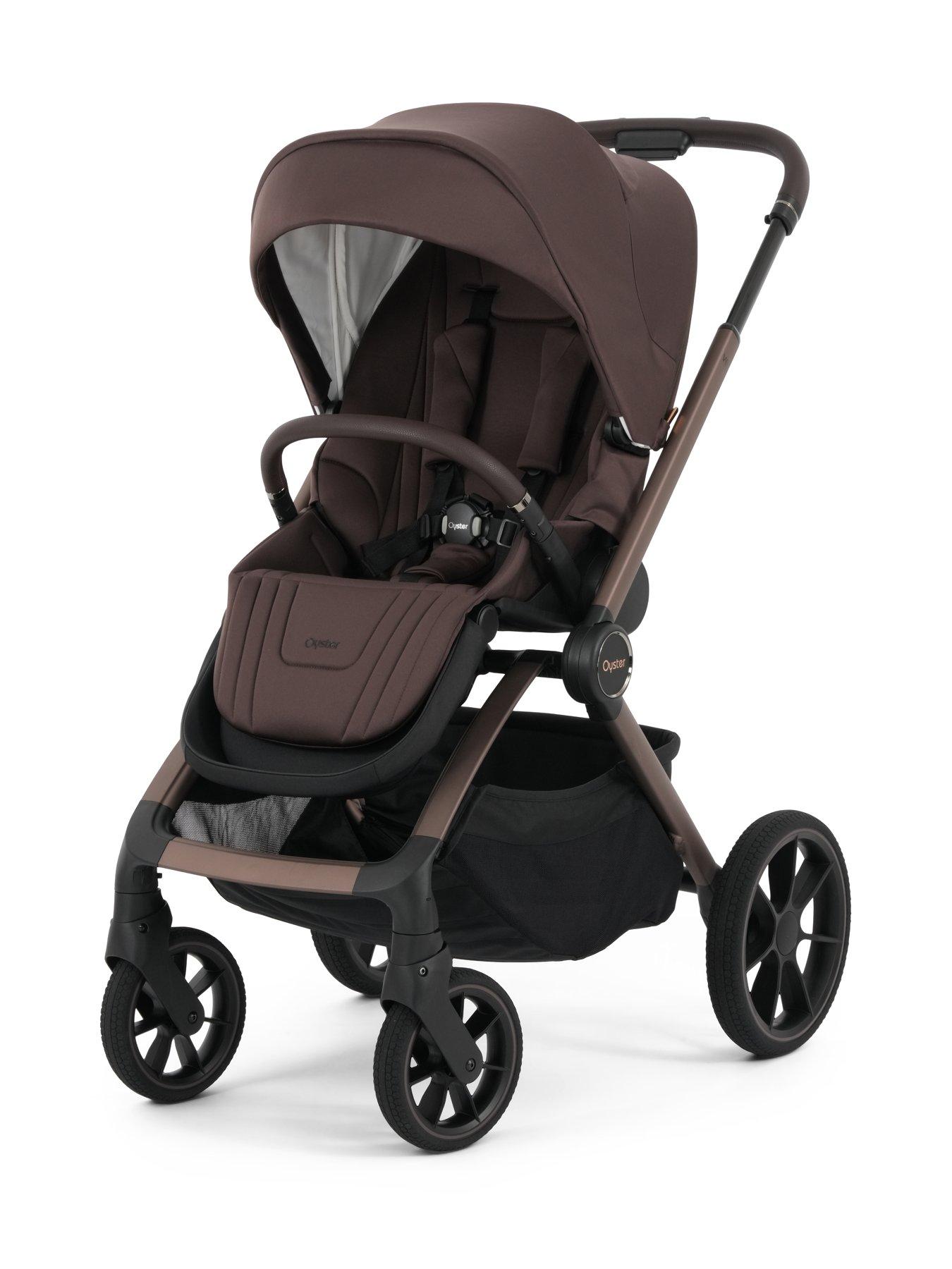 Image 2 of 7 of Oyster Vee Pushchair 360 Spin Bundle - Chocolate