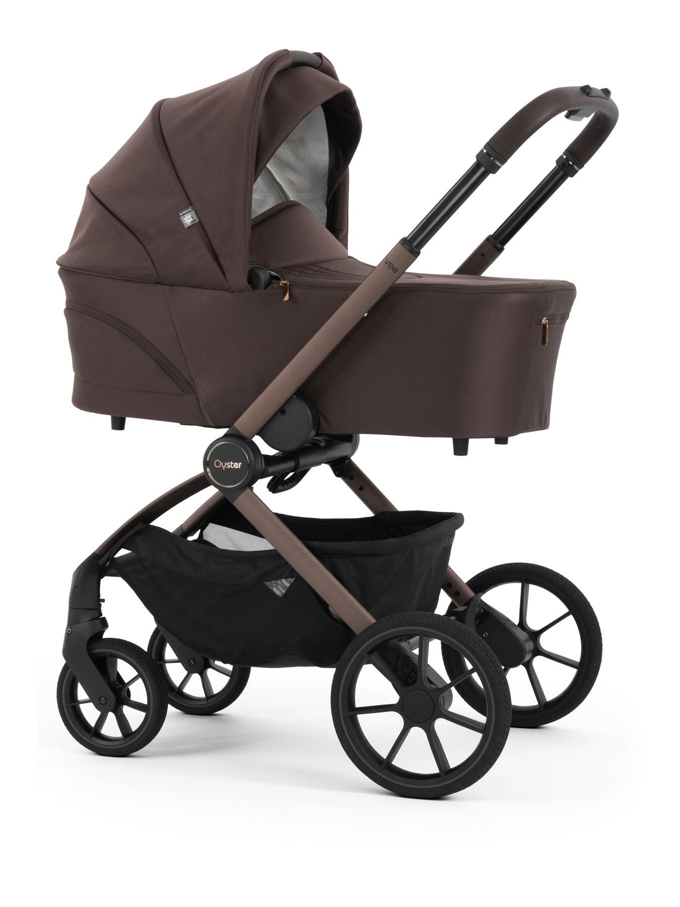 Image 3 of 7 of Oyster Vee Pushchair 360 Spin Bundle - Chocolate