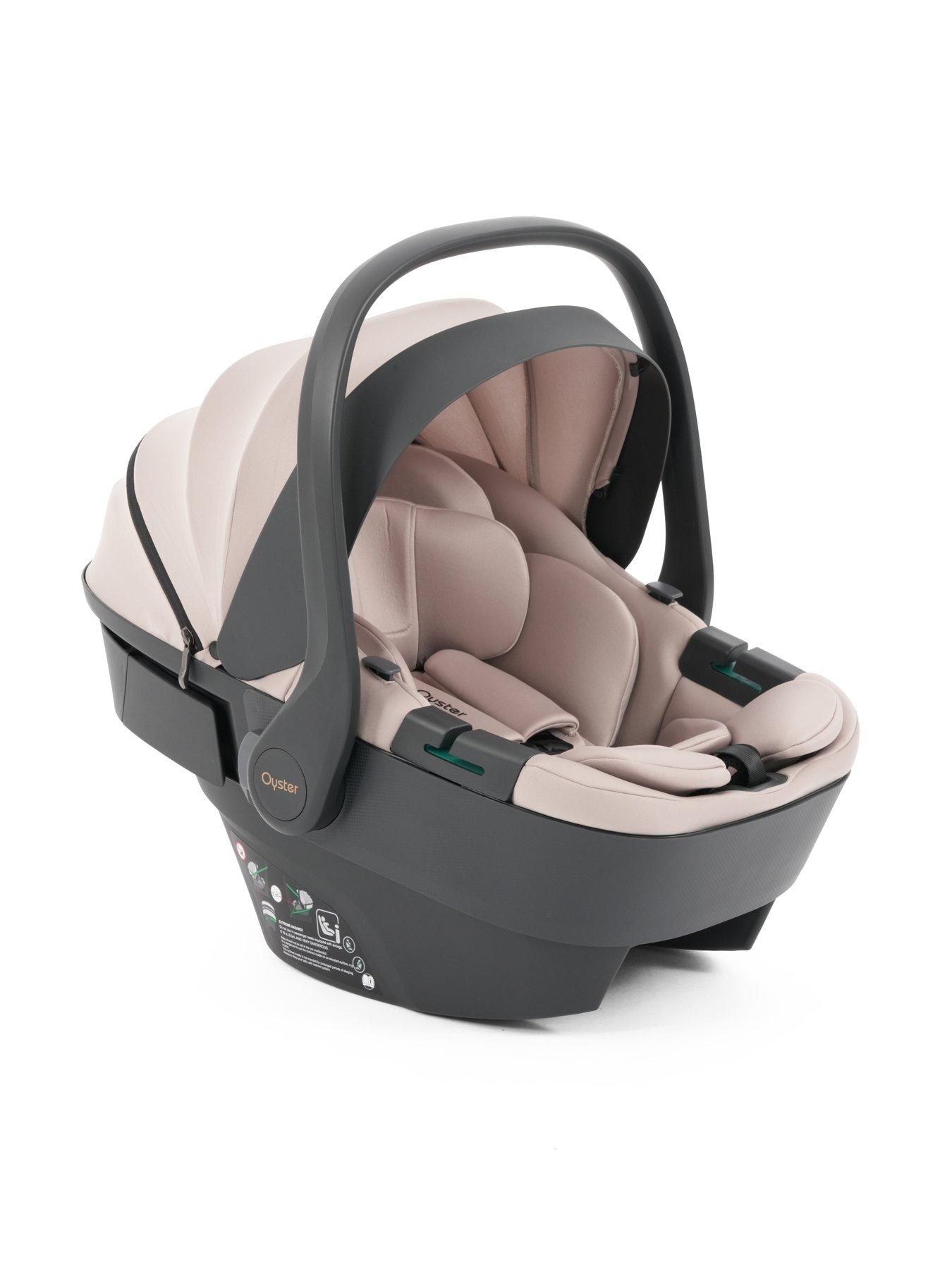 Image 4 of 7 of Oyster Vee Pushchair 360 Spin Bundle - Vanilla