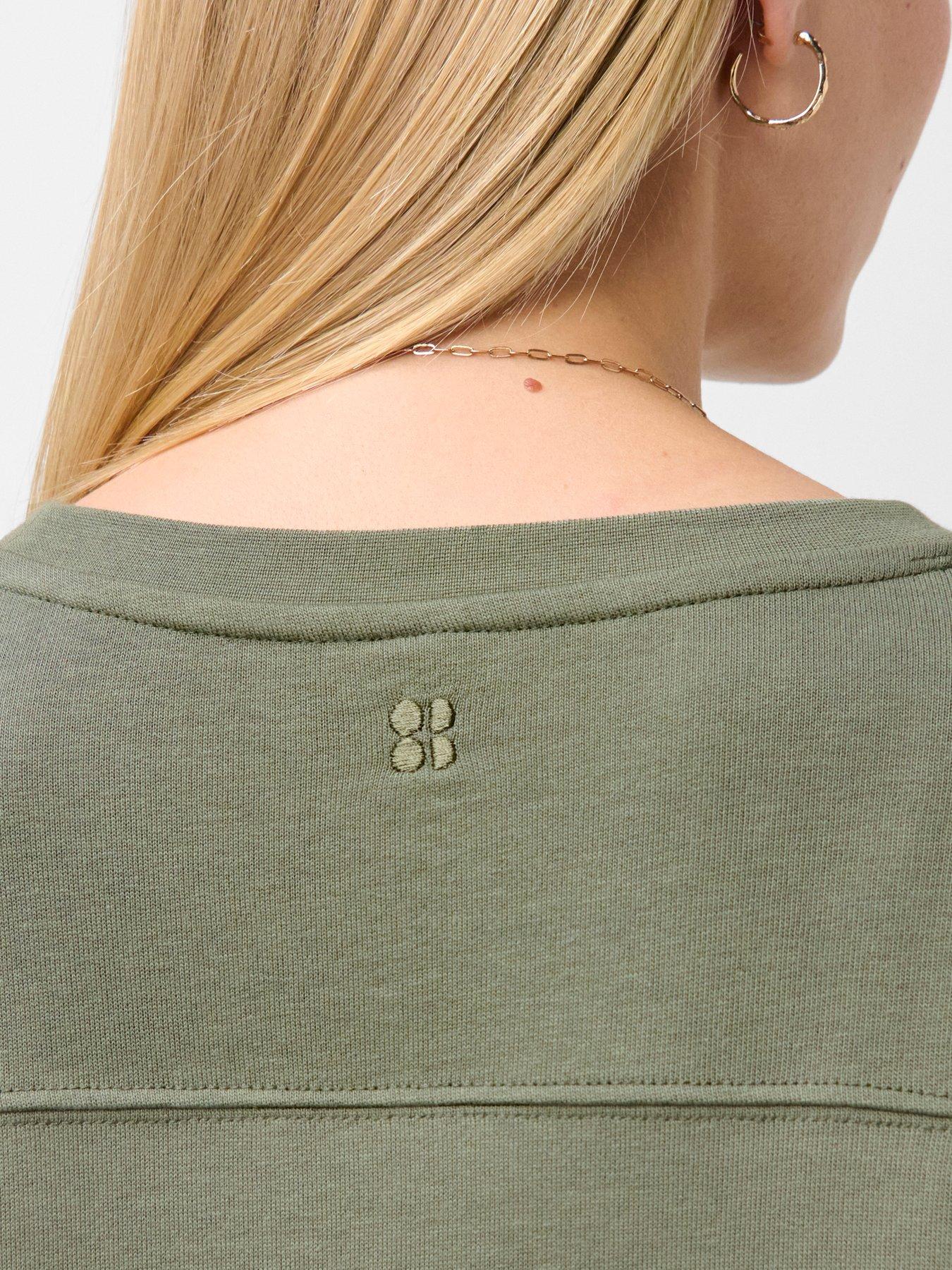 Image 4 of 5 of Sweaty Betty After Class Seam Detail Crop Sweatshirt - Bracken Green
