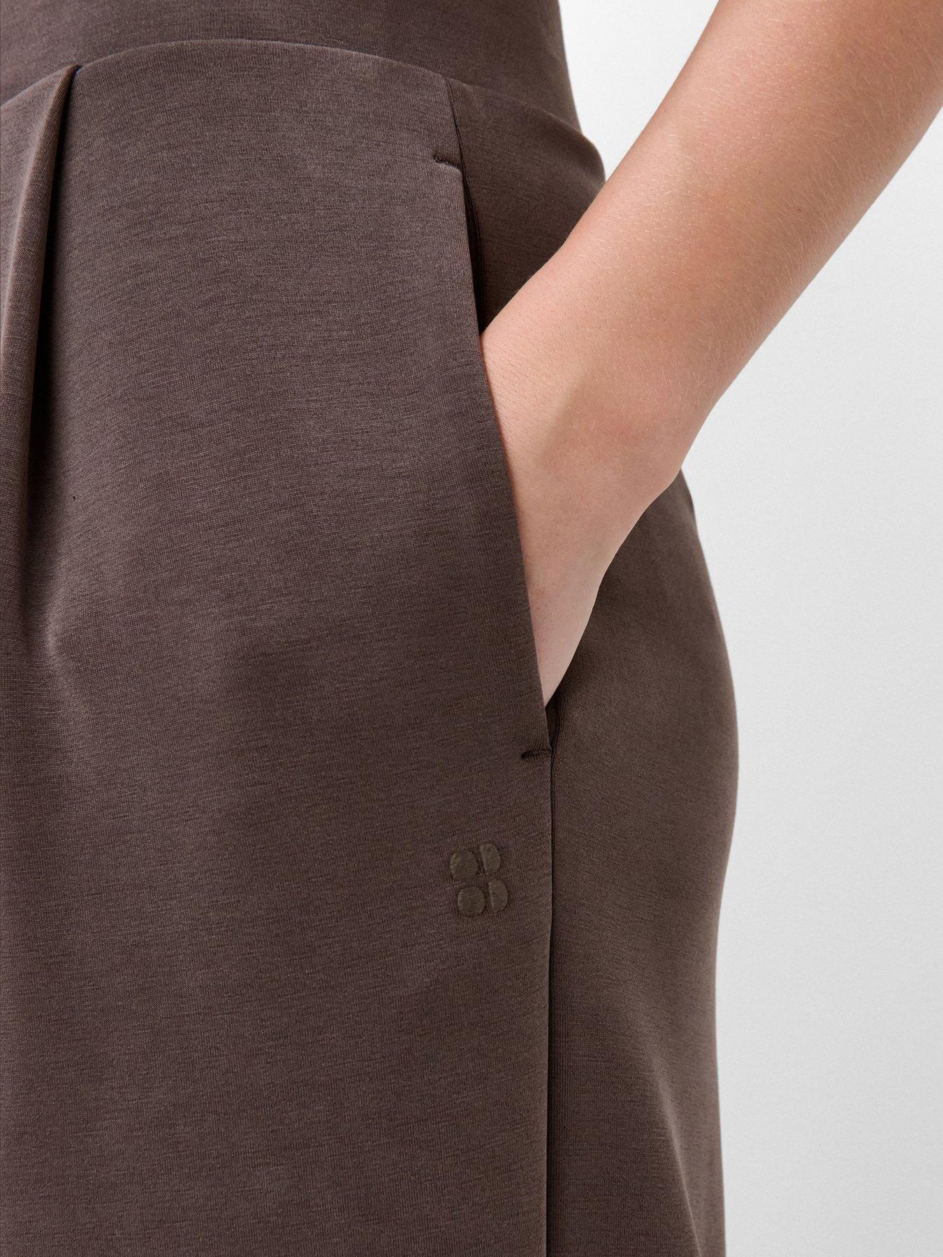 Image 4 of 4 of Sweaty Betty Sand Wash Wide Leg Trousers - Espresso Brown