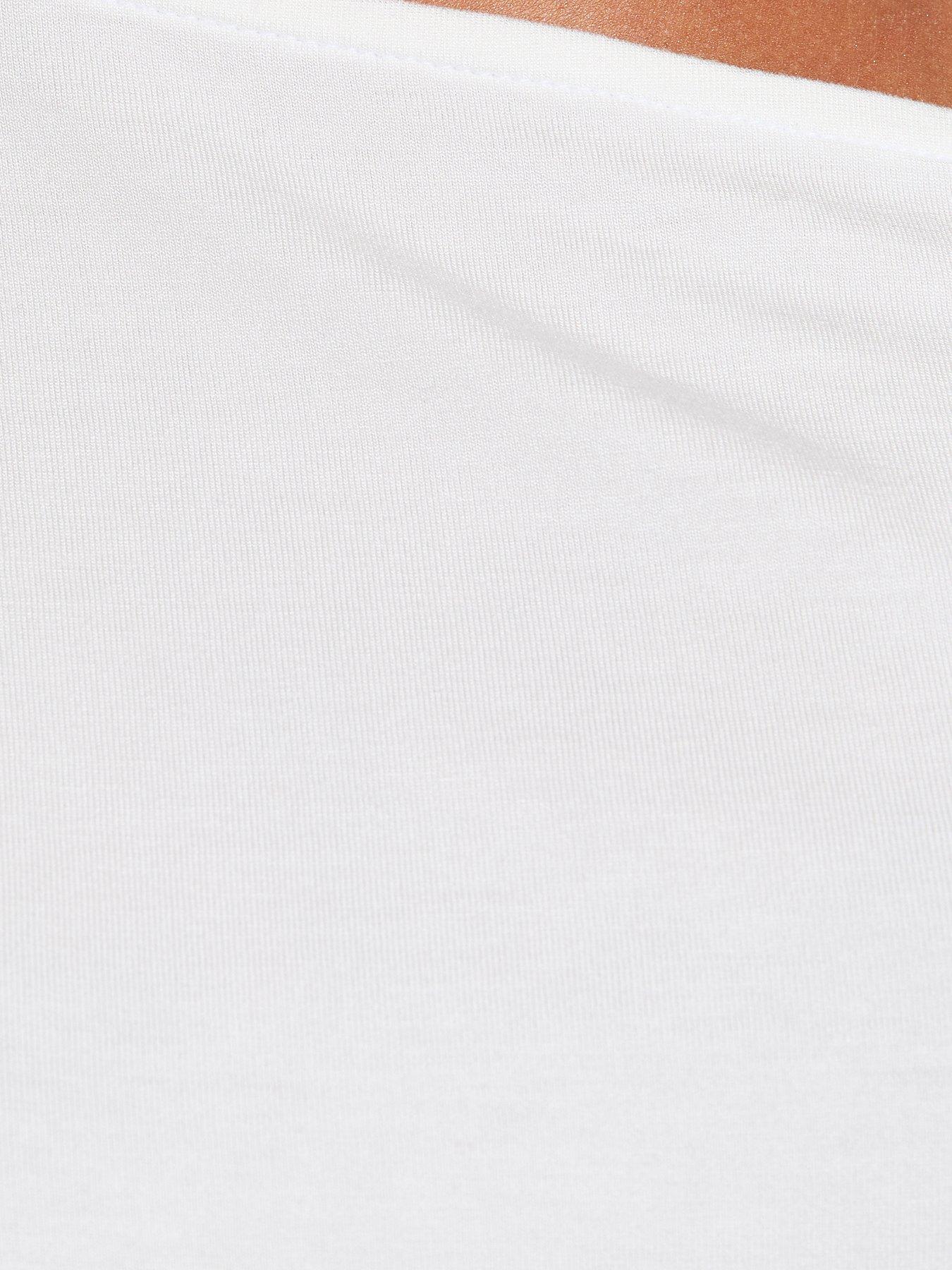 Image 5 of 5 of New Look Off The Shoulder T-Shirt - White